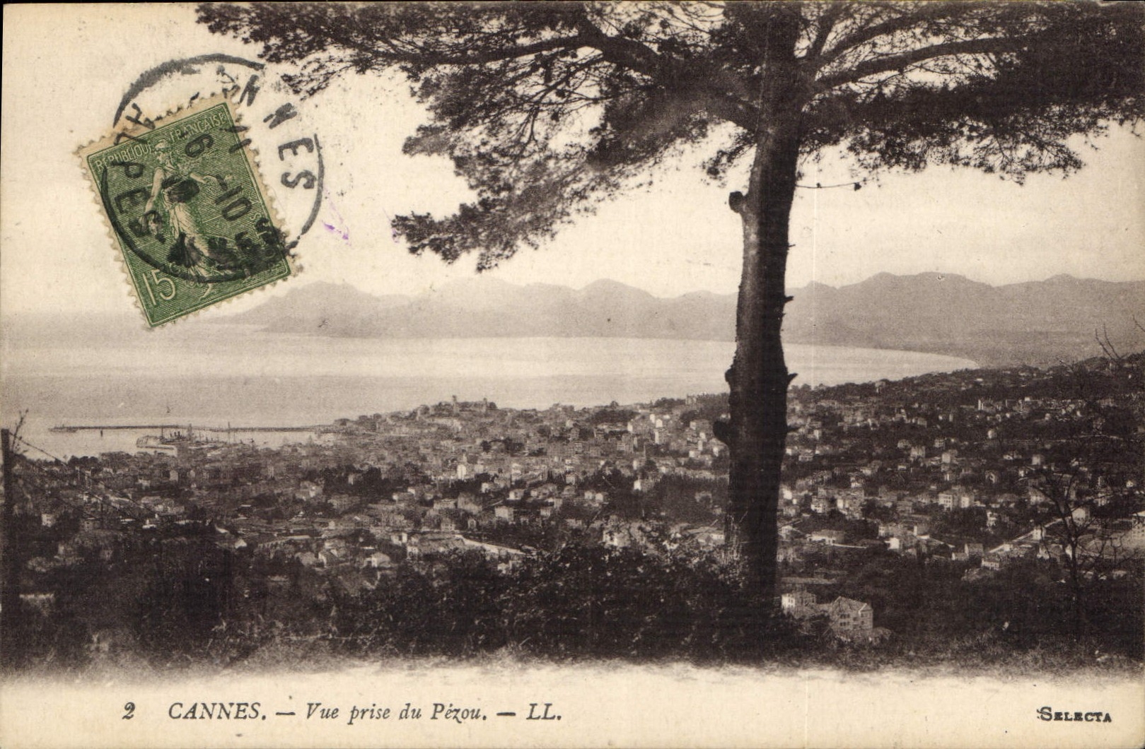 CPA Cannes Vue prise du Pezou 