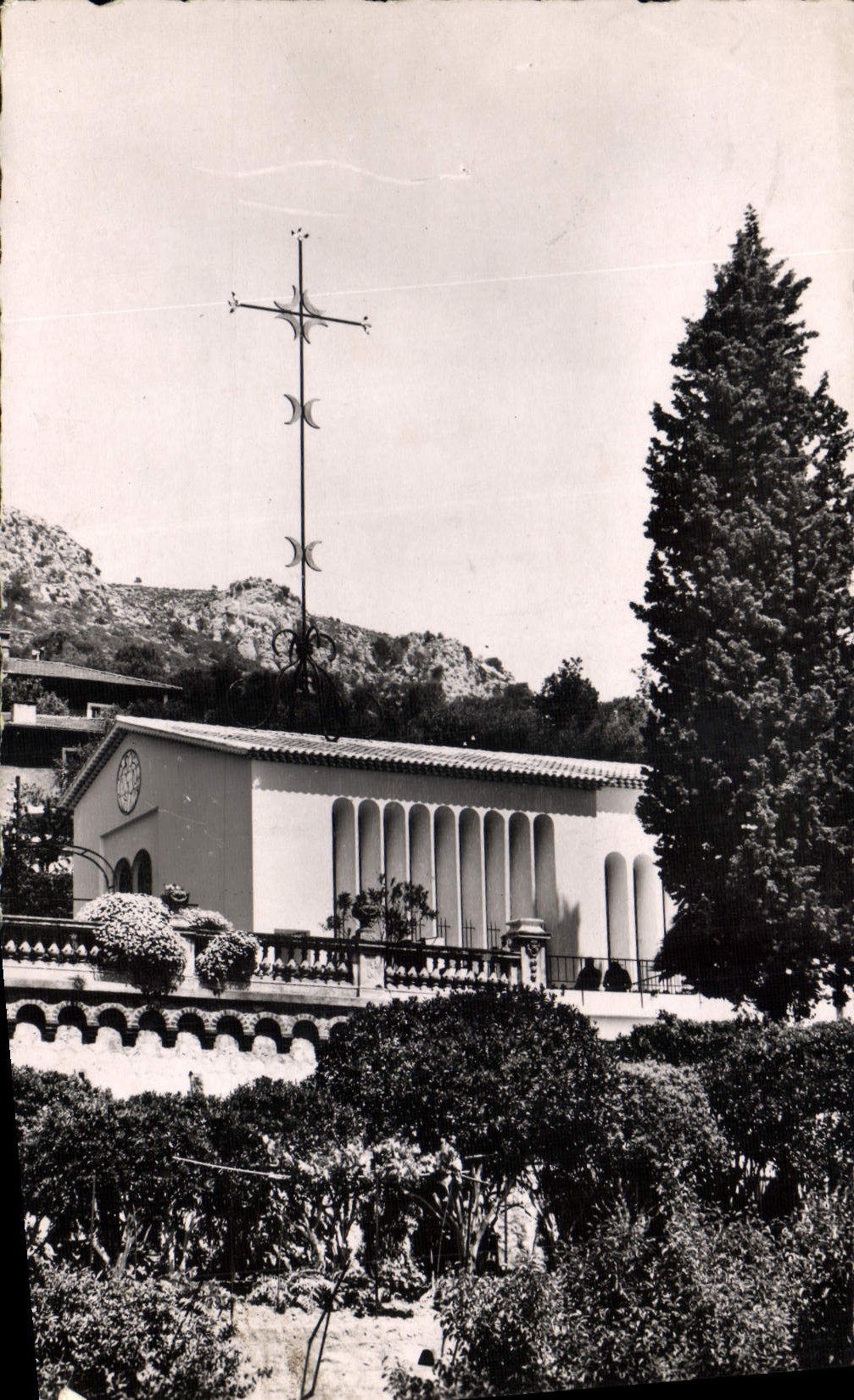 CPA La Cote d'Azur Vence la Jolie A M La Chapelle Matisse