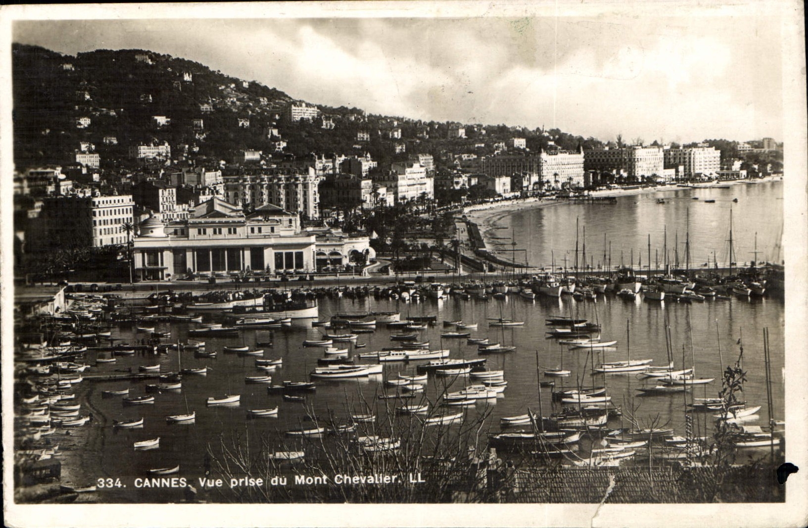 CPA Cannes Vue prise du Mont Chevalier 
