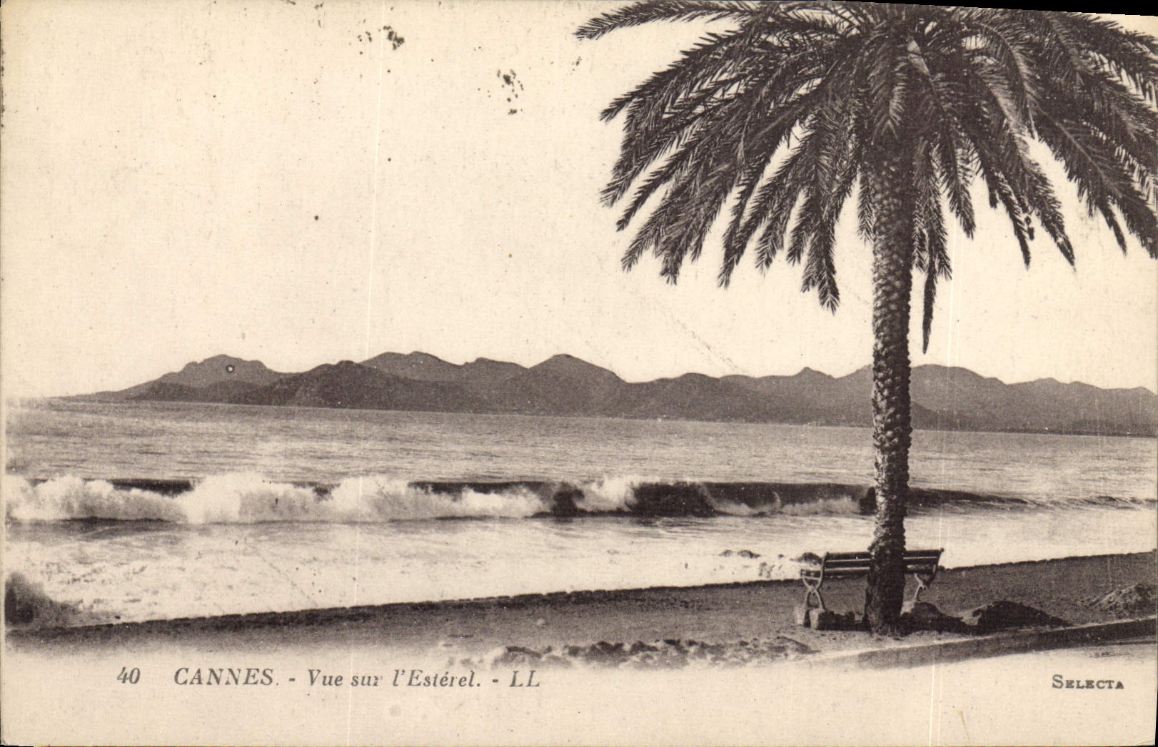 CPA Cannes Vue sur l'Esterel 