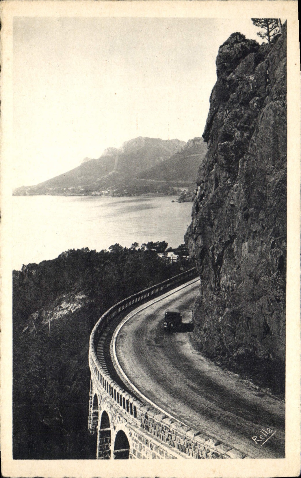 CPA Route de la Corniche d'Or entre Theoule et le Trayas