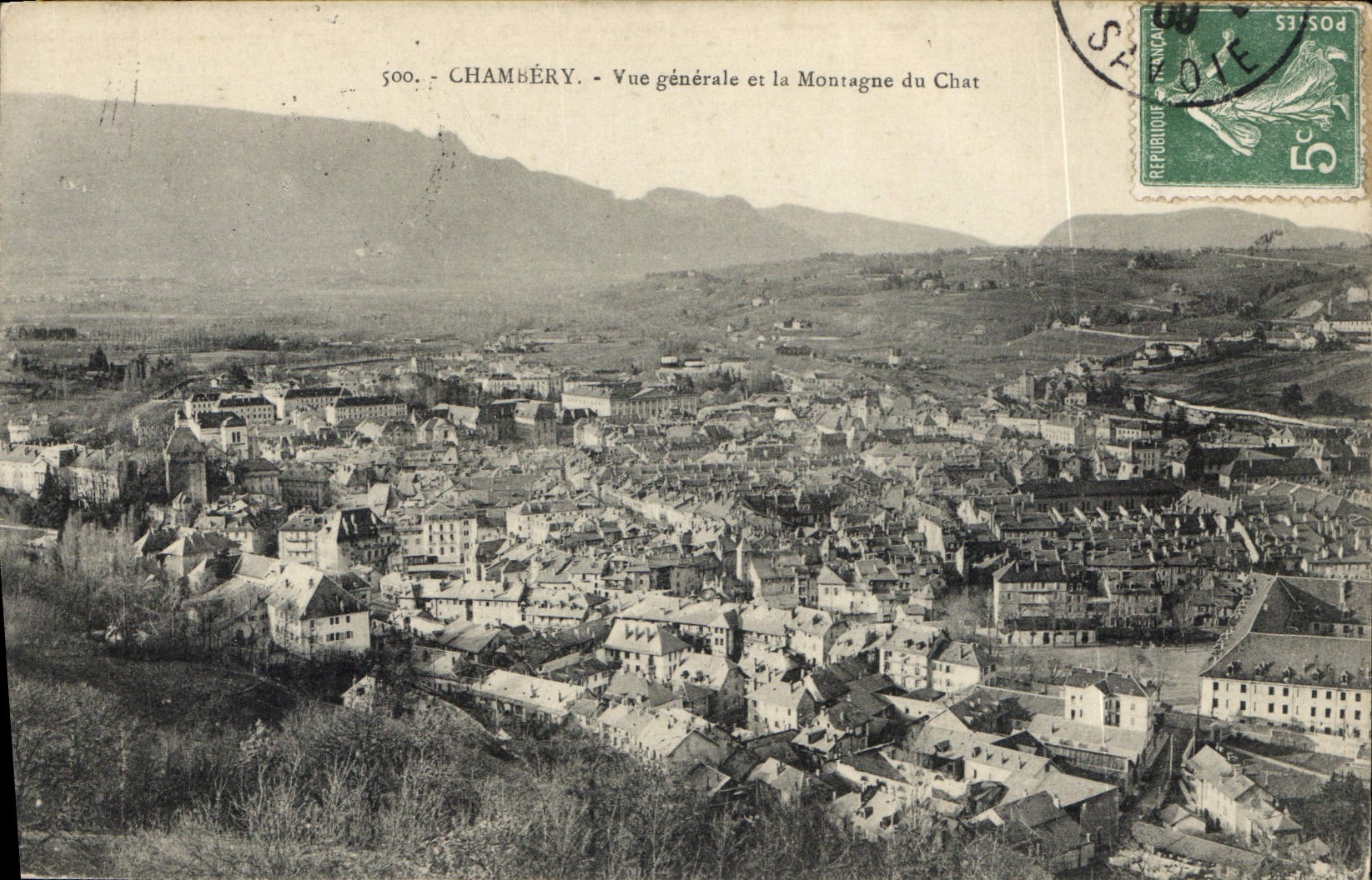 CPA Chambery Vue generale et la Montagne du Chat