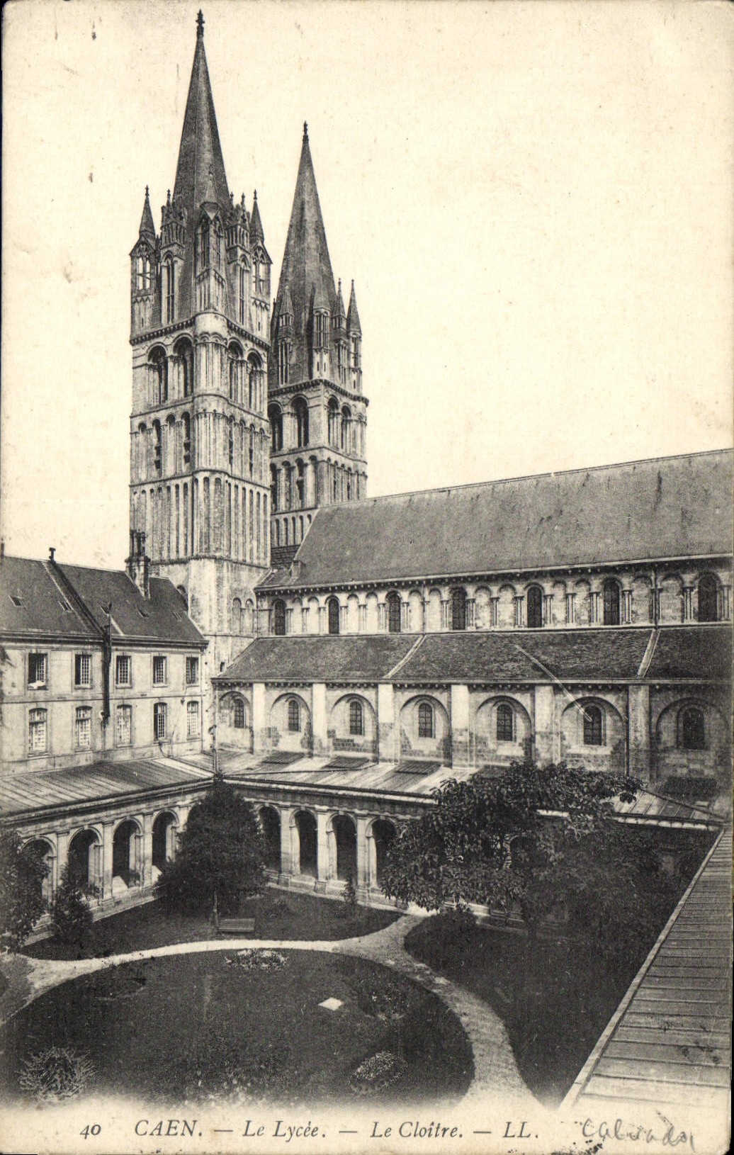 CPA Caen Le Lycee Le Cloitre 
