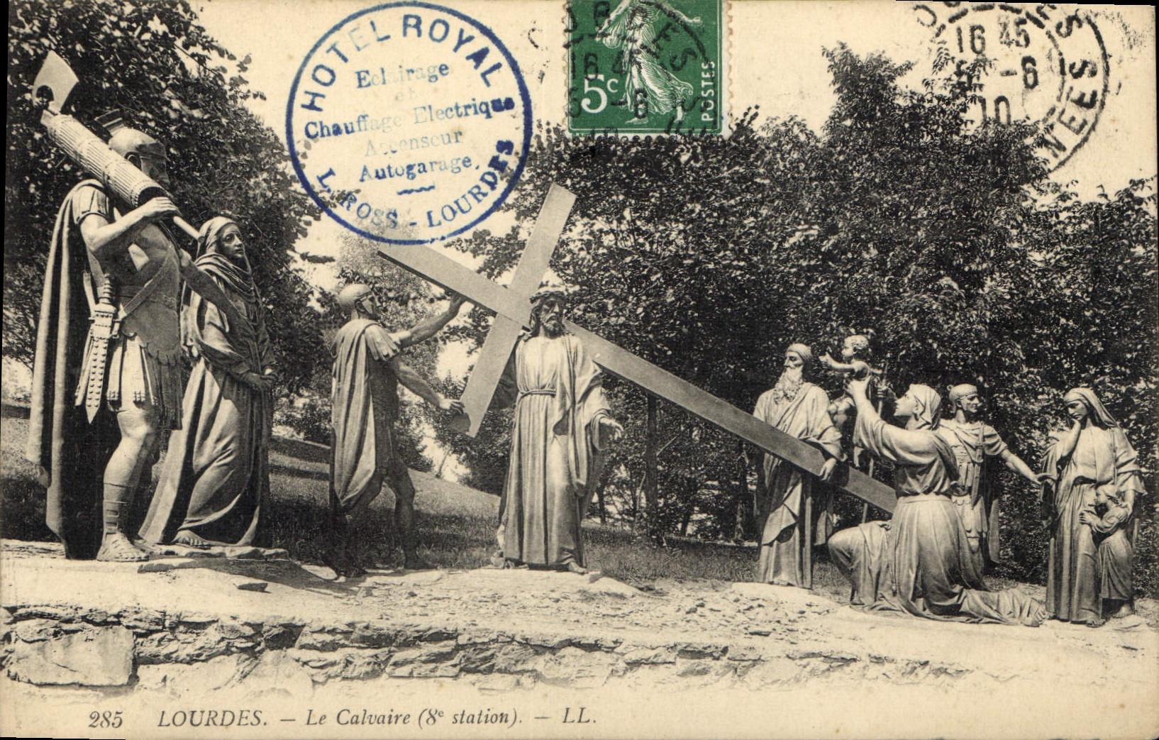 CPA Lourdes Le Calvaire 8 station 