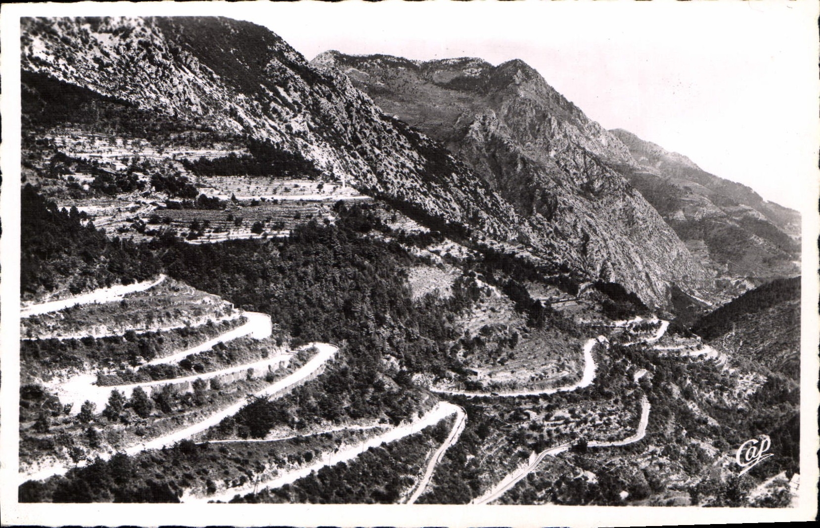 CPA Sospel Route de Menton les lacets de Castillon 
