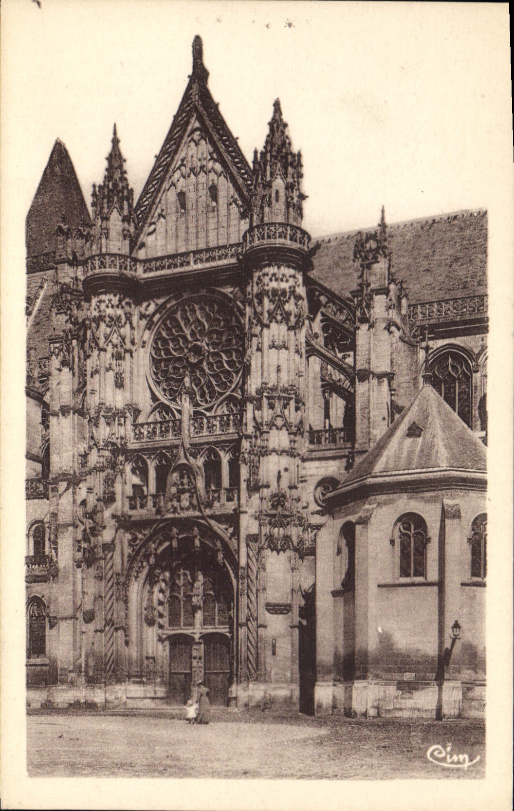 CPA Senlis Oise Portail de la Cathedrale 