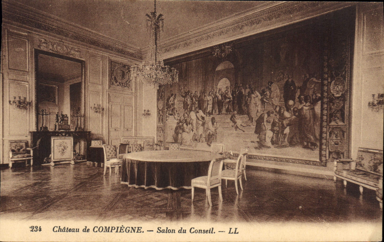 CPA Chateau de Compiegne Salon du Conseil 