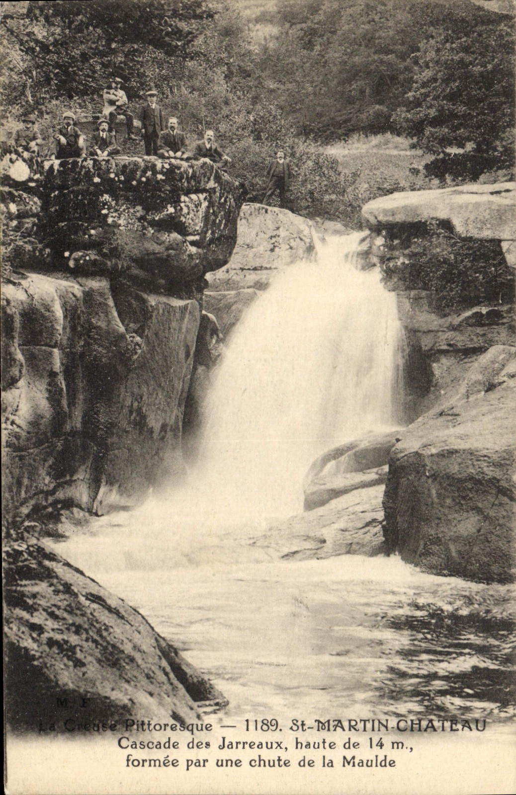 CPA La Creuse Pittoresque St Martin Chateau Cascade des Jarreaux formee par une chute de la Maulde 