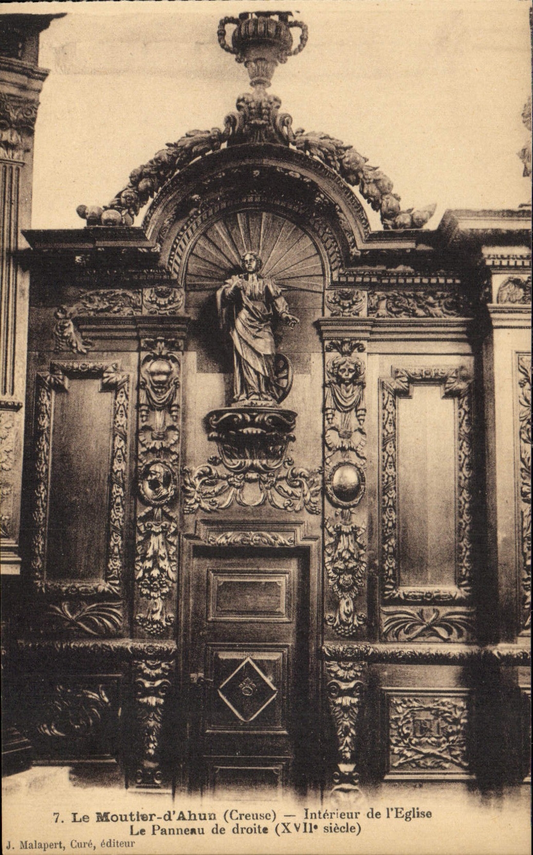 CPA Le Moutier d'Ahun Creuse Interieur de l'Eglise le Panneau de droite