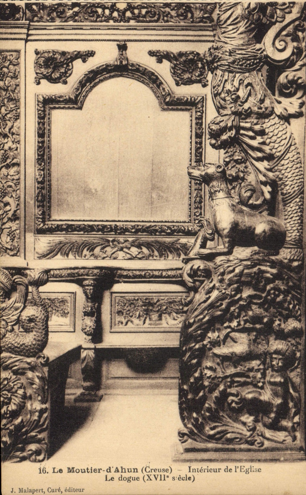 CPA Le Moutier d'Ahun Creuse Interieur de l'Eglise le dogue