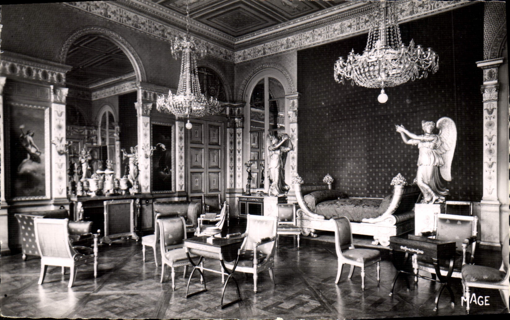 CPA Palais de Compiegne Oise Chambre a coucher de l'Imperatrice Marie Louise