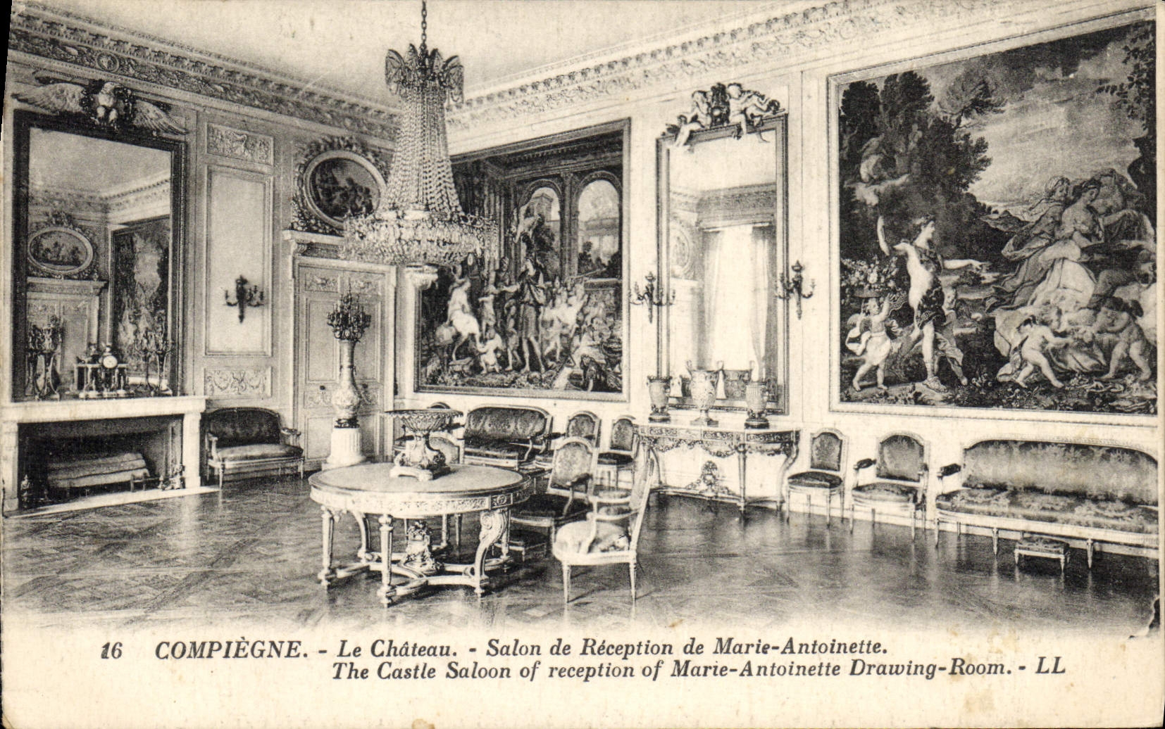 CPA Compiegne le Chateau Salon de Reception de Marie Antoinette 