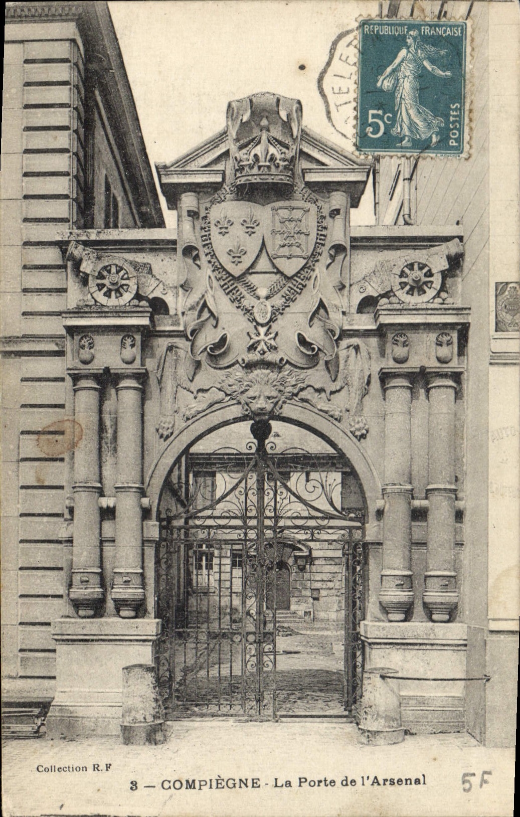 CPA Compiegne la Porte de l'Arsenal 