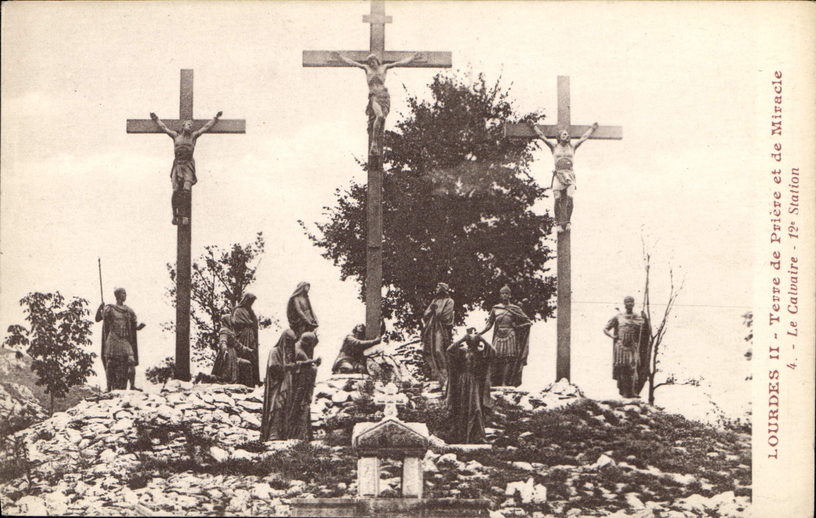 CPA Lourdes II Terre de Priere et de Miracle Le Calvaire 