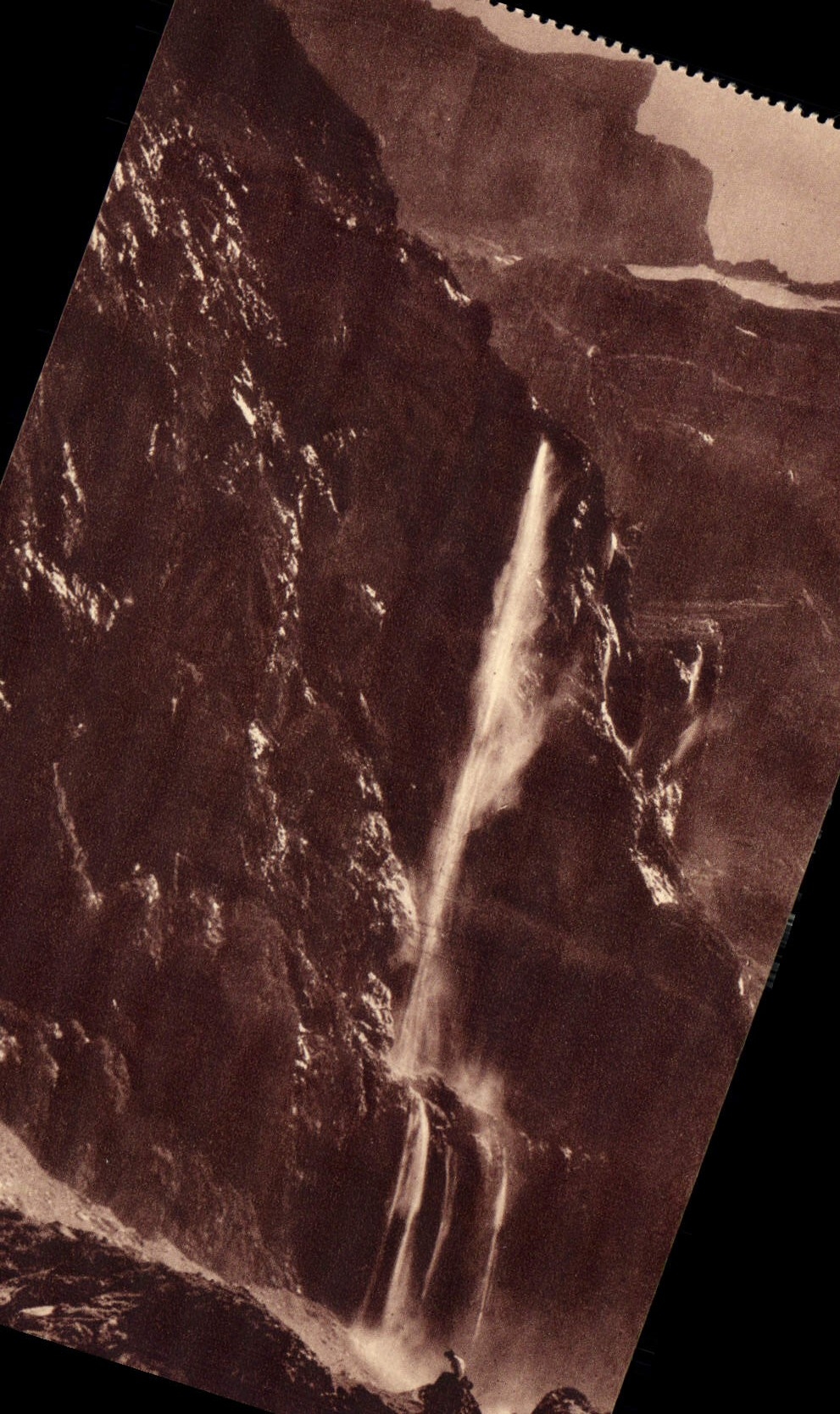 CPA Gavarnie au Cirque La Grande Cascade 