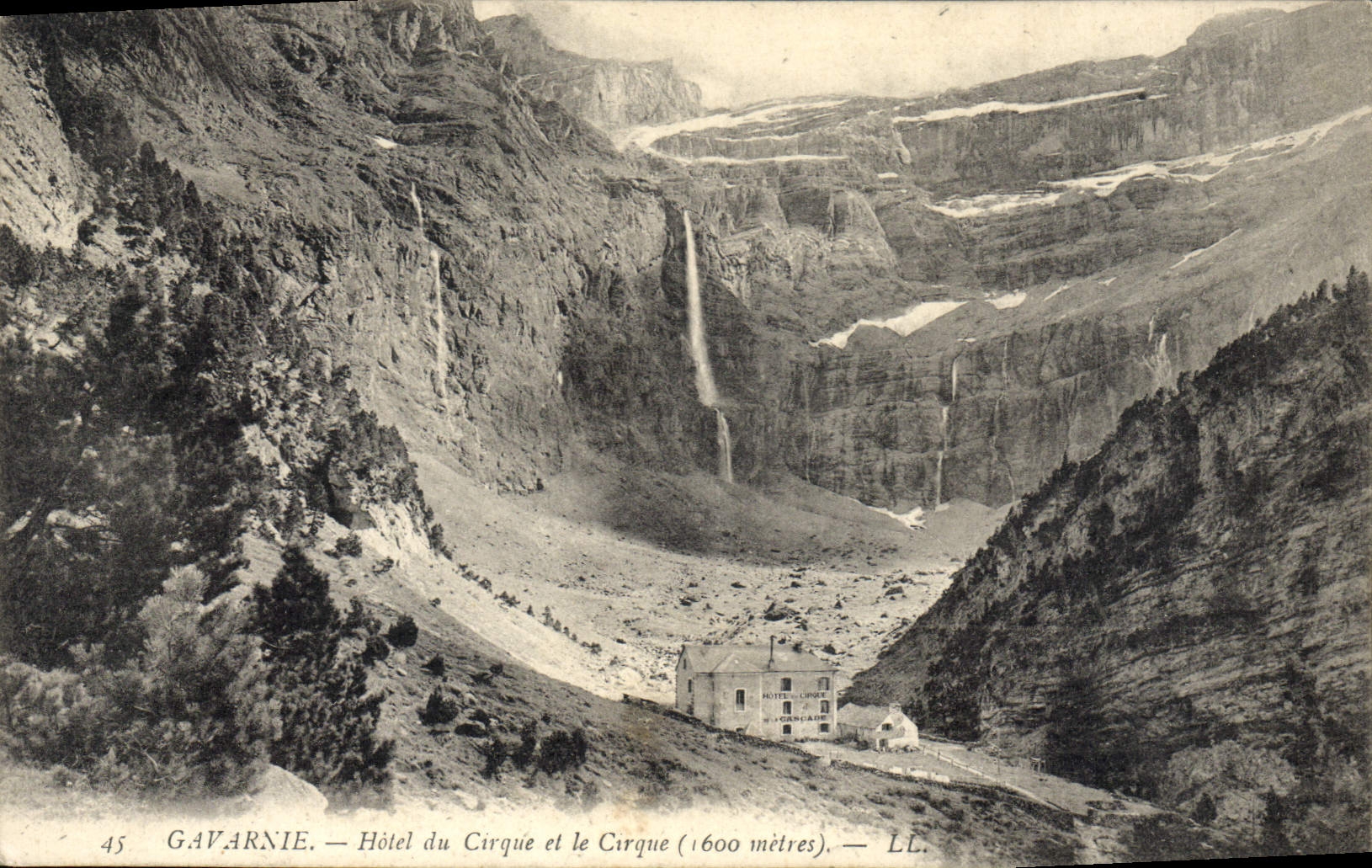 CPA Gavarnie Hotel du Cirque et le Cirque 