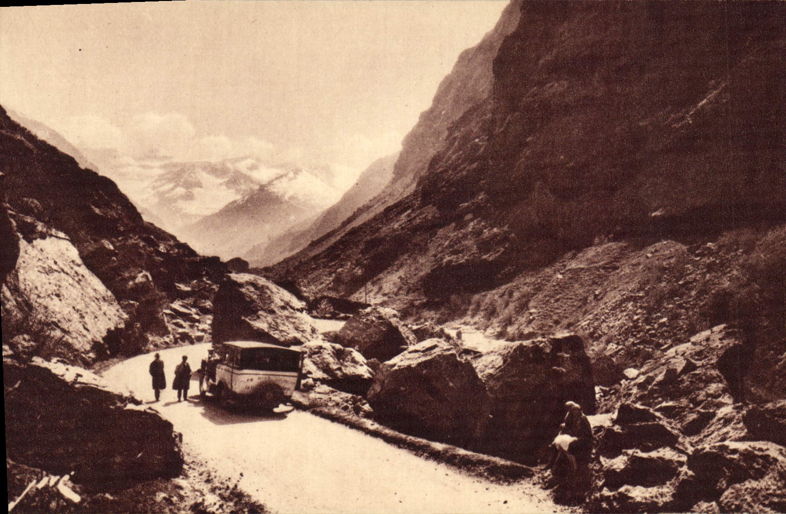 CPA Gavarnie Route de Gavarnie Le Chaos 