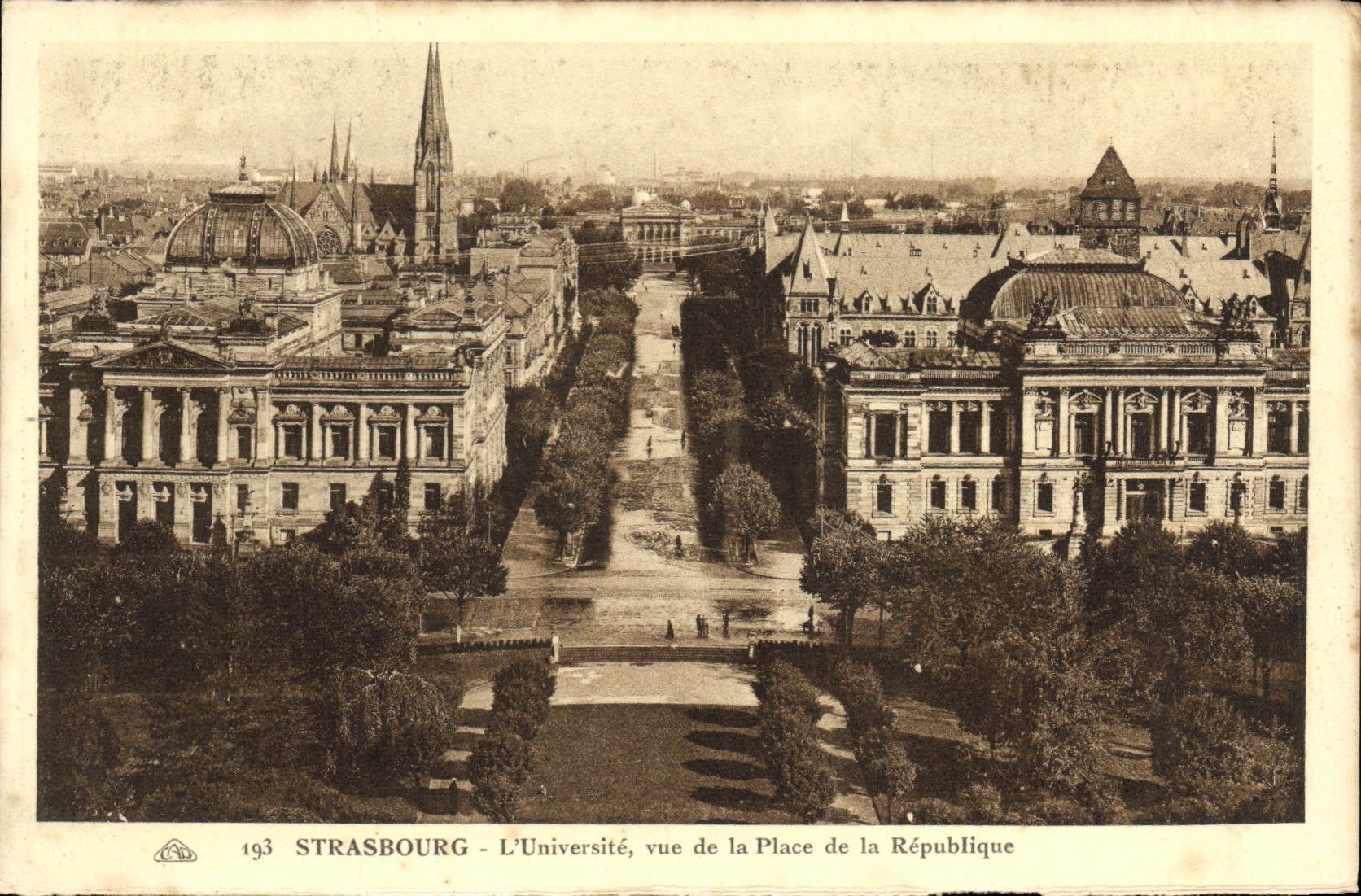 CPA Strasbourg L'Universite vue de la Place de la Republique