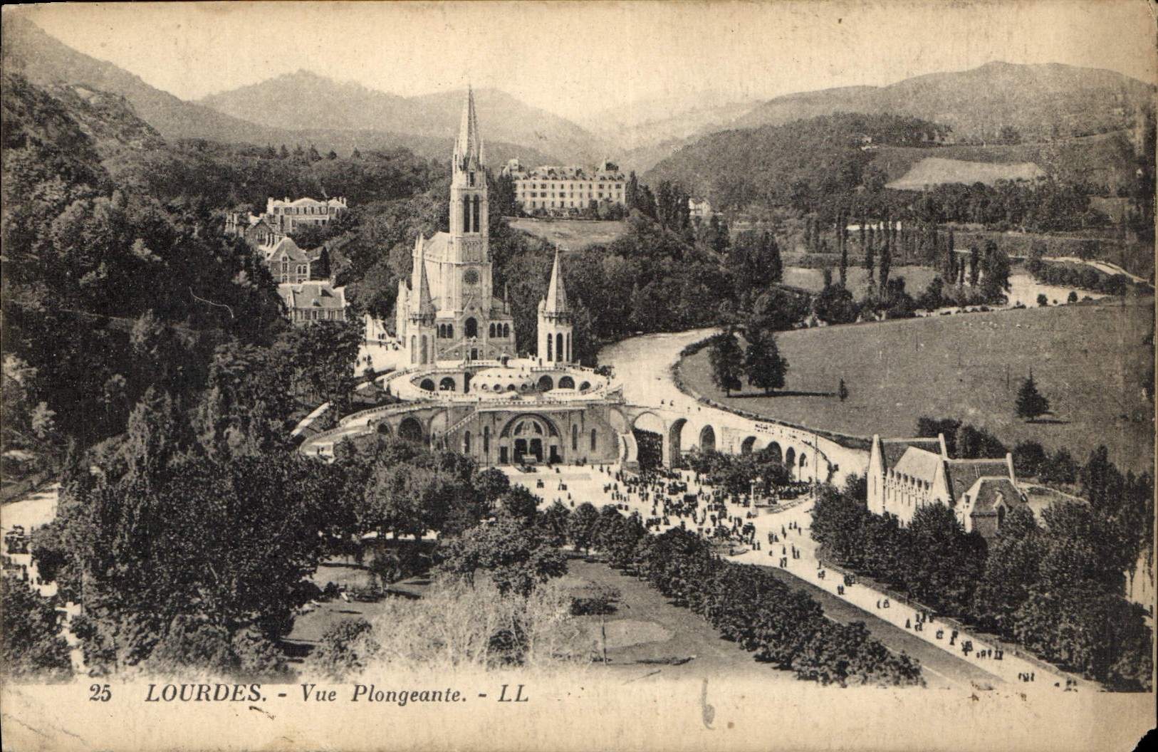 CPA Lourdes Vue Plongeante 