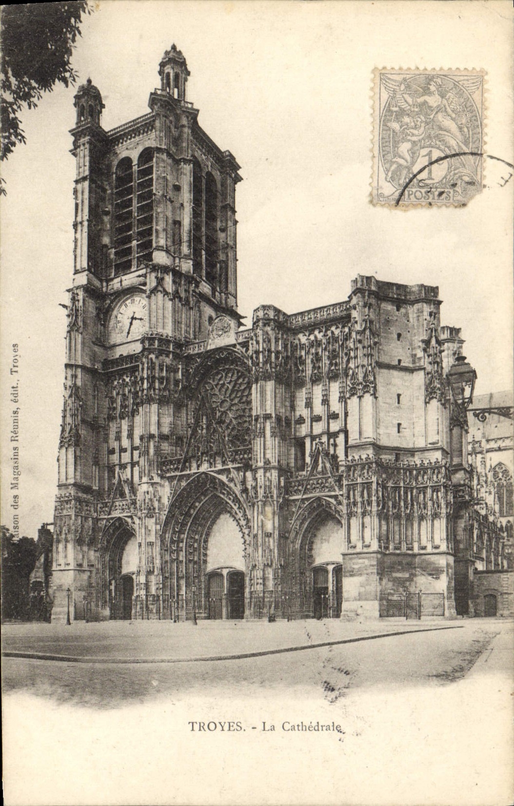 CPA Troyes La Cathedrale 