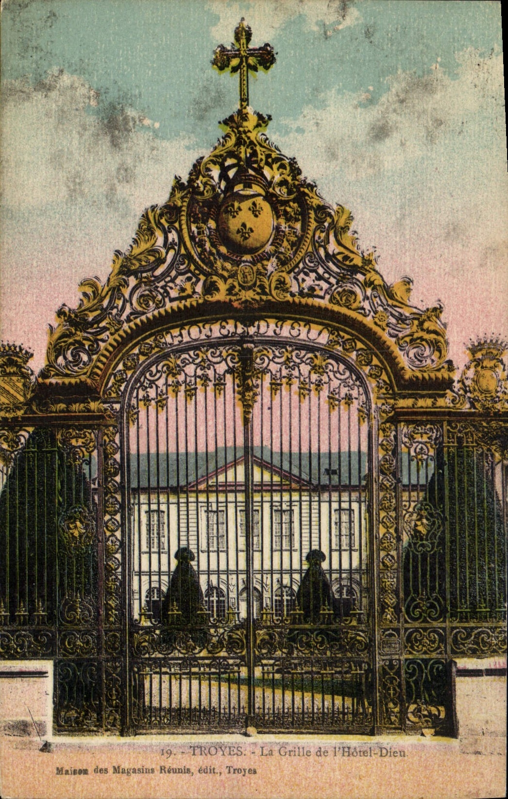 CPA Troyes La Grille de l'Hotel Dieu 