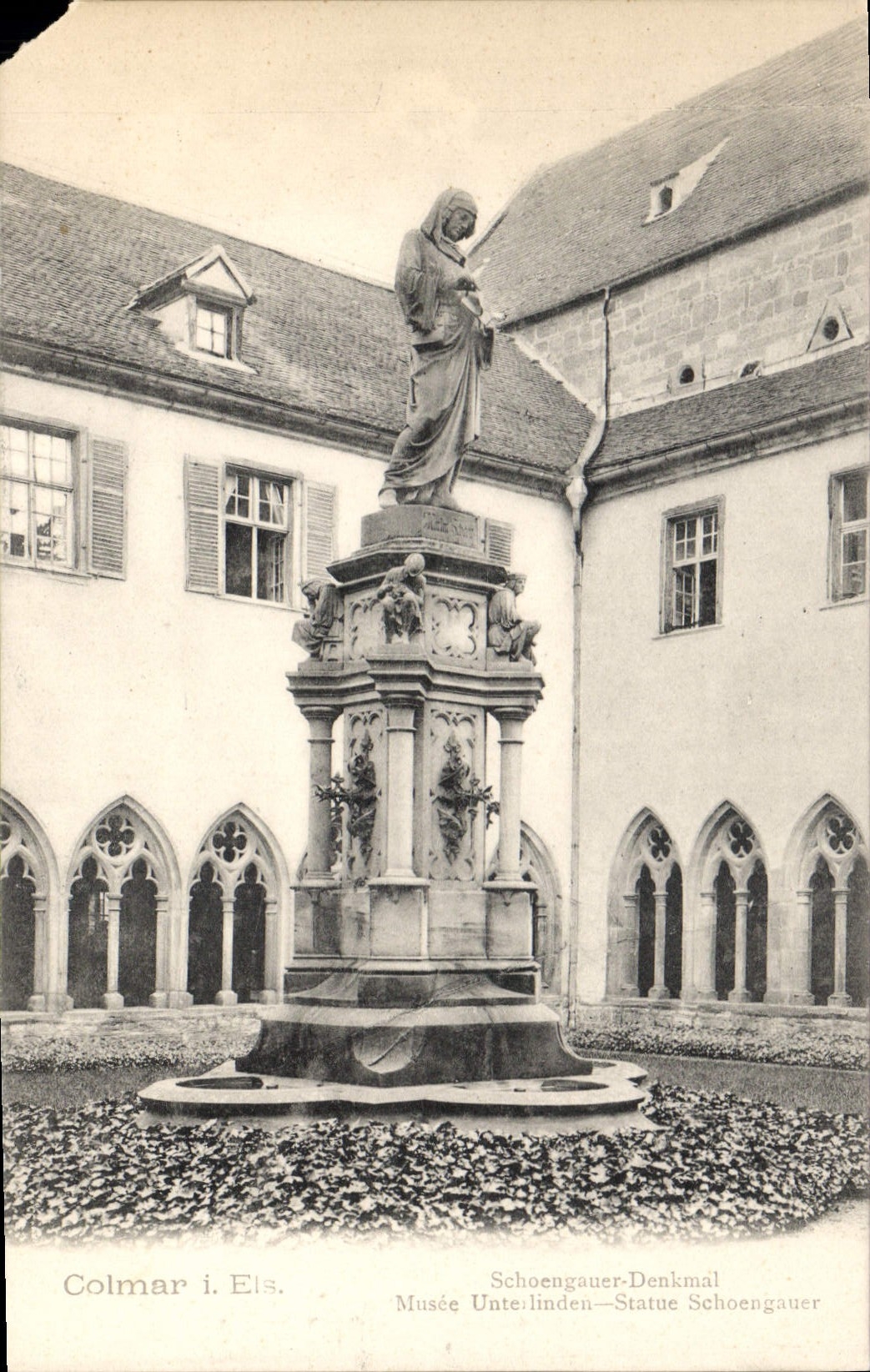 CPA Colmar Schoeugauer Denkmal Musee Unte linden