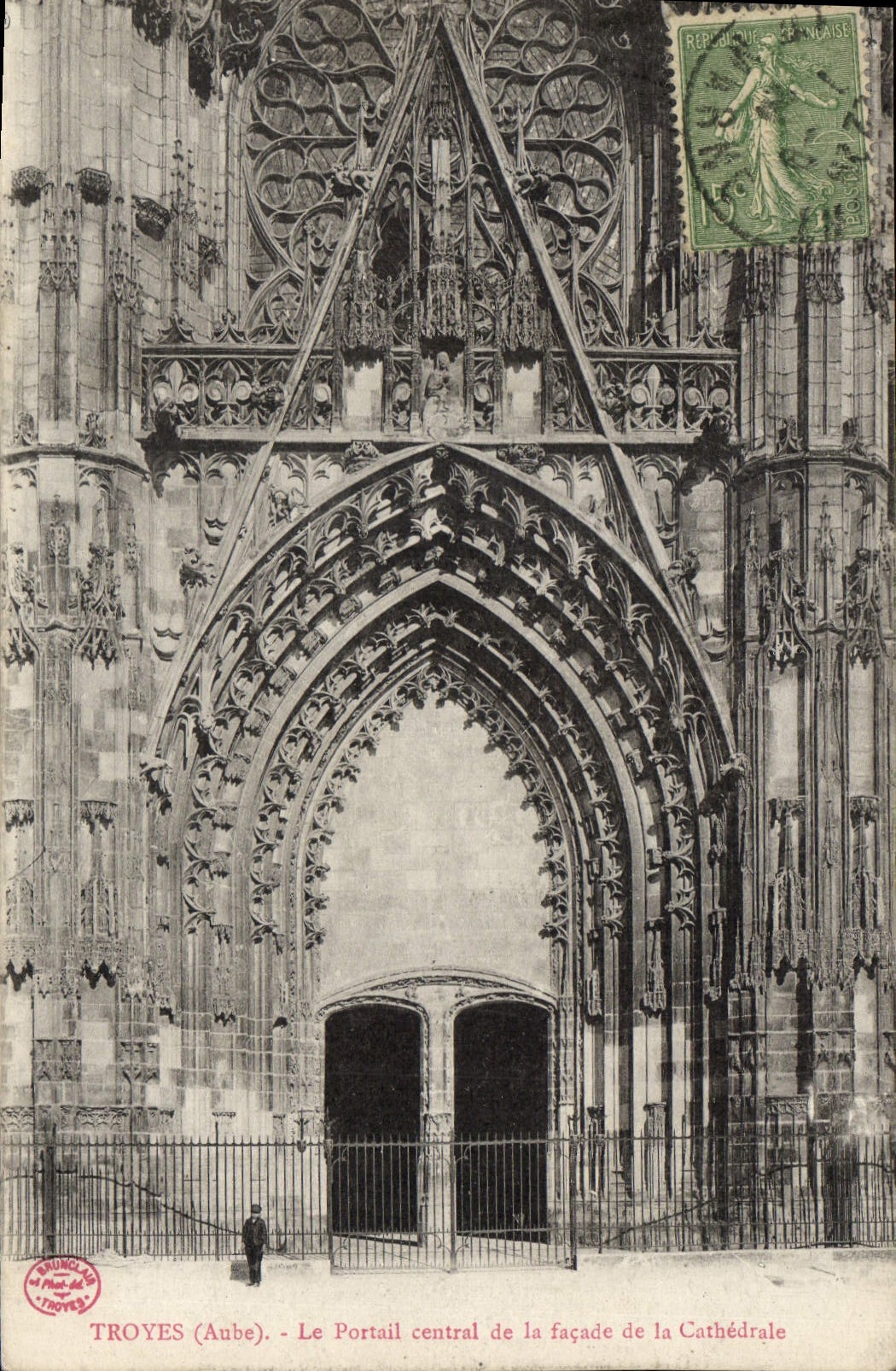 CPA Troyes Aube Le Portail Central de la Facade de la Cathedrale
