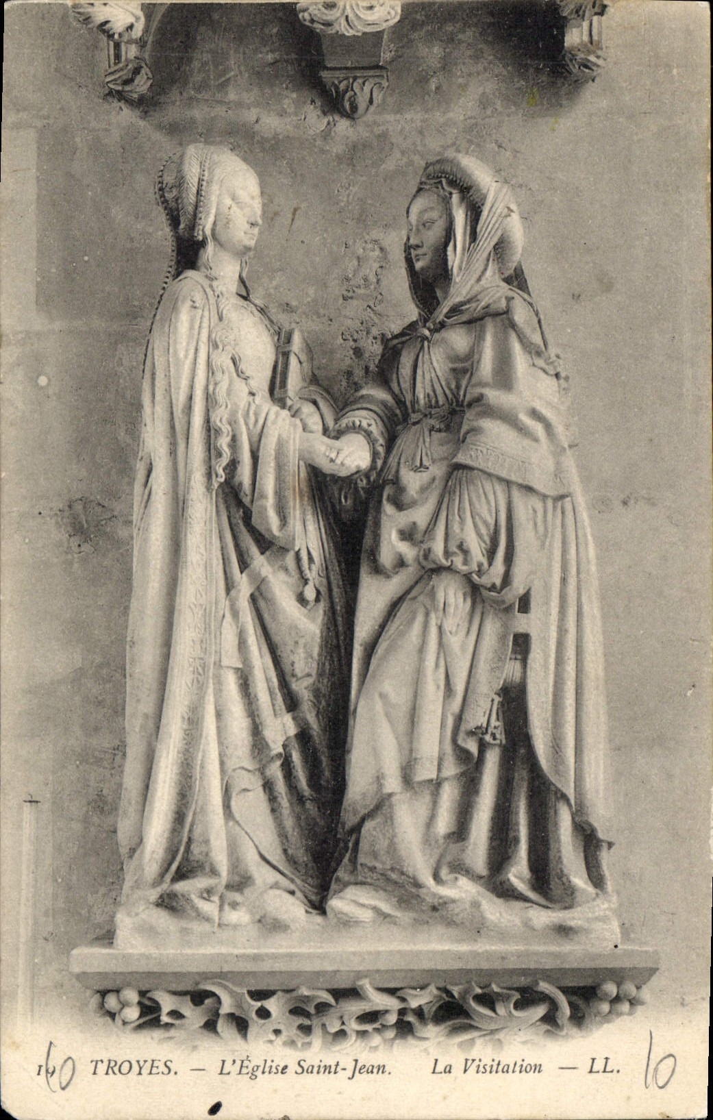 CPA Troyes L'Eglise Saint Jean La Visitation