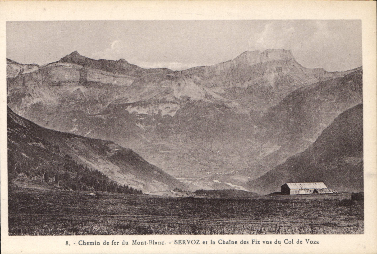 CPA Chemin de fer du Mont Blanc Servoz et la Chaine des Fiz vus du Col de Voza 
