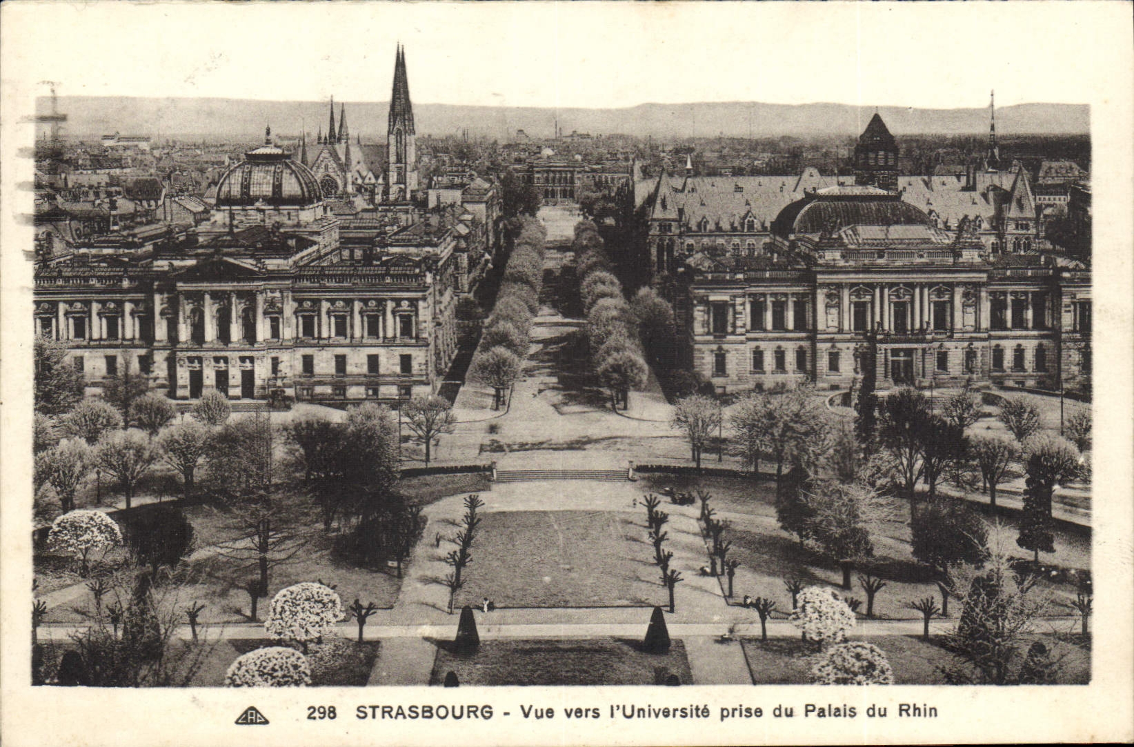 CPA Strasbourg Vue vers l'Universite prise du Palais du Rhin 