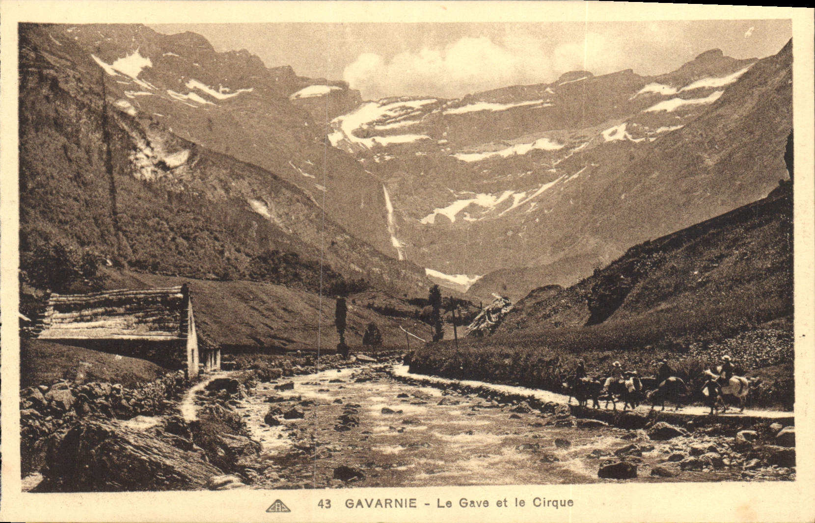 CPA Gavarnie Le Gace et le Cirque 