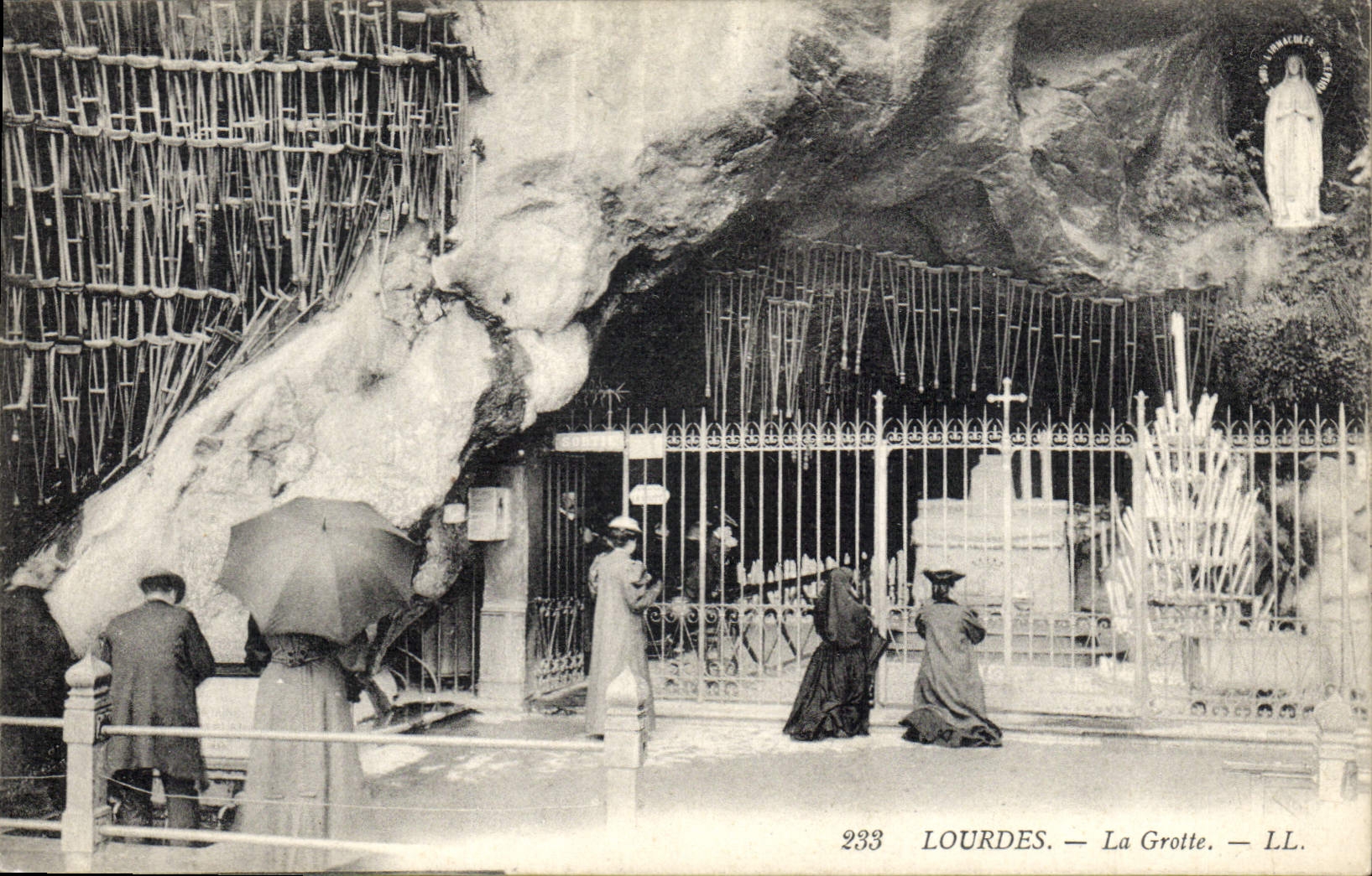 CPA Lourdes La Grotte 
