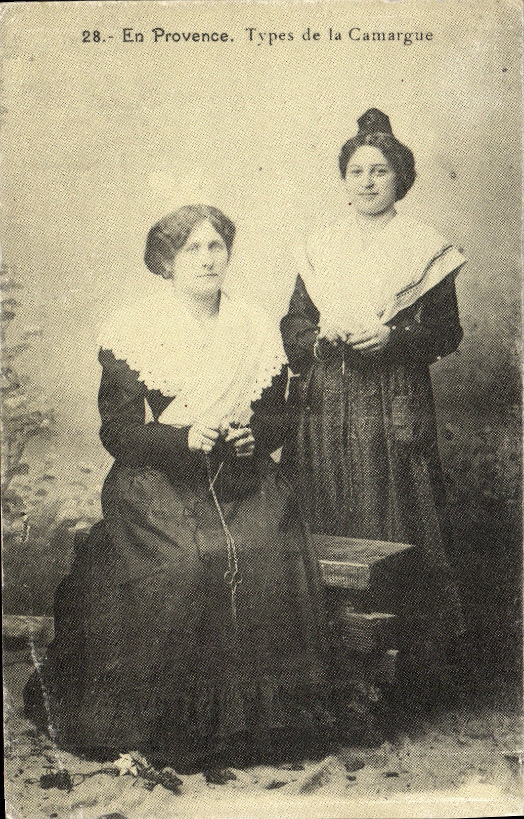 REPRO Folklore Felles En Provence types de la Camargue 