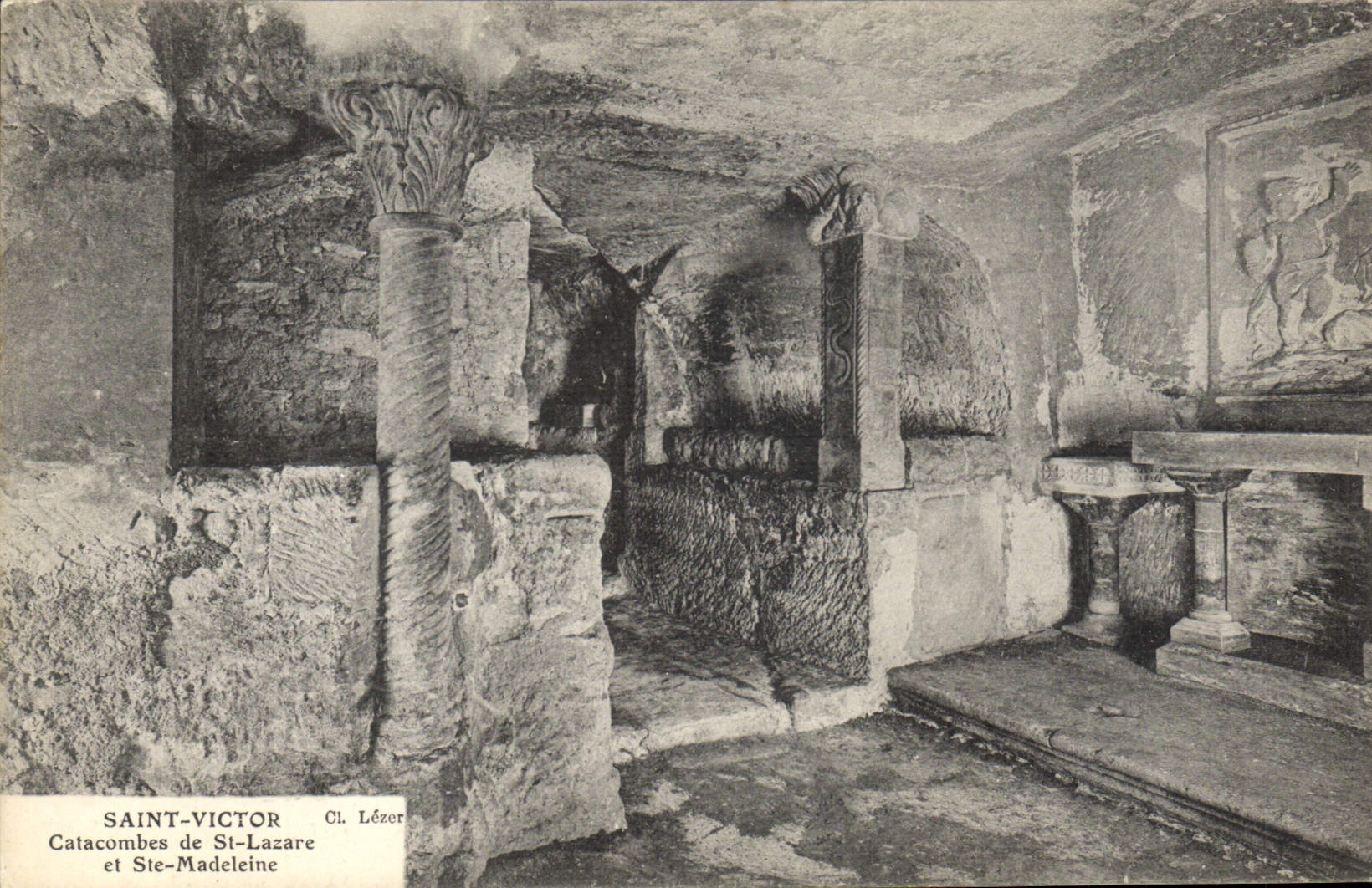 CPA Saint Victor Catacombes de St Lazarc et Ste Madeleine 
