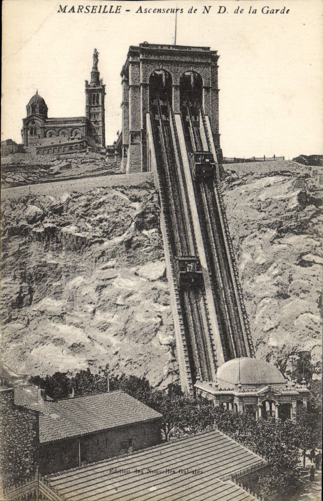 CPA Marseille Ascenseurs de N d de la Garde 
