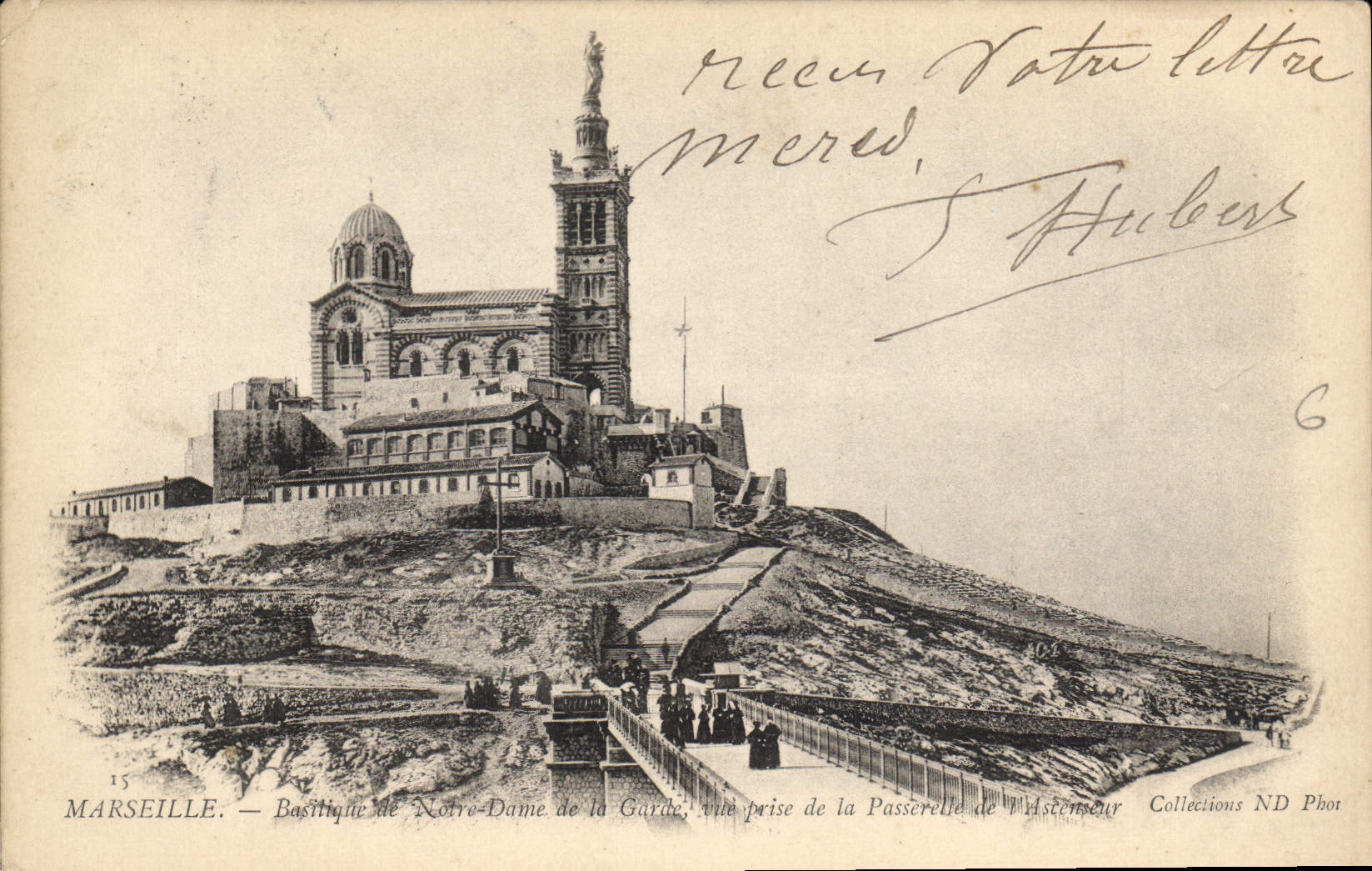 CPA Marseille Basilique de Notre Dame de la Garde vue prise de la Passerelle de  l'ascenseur