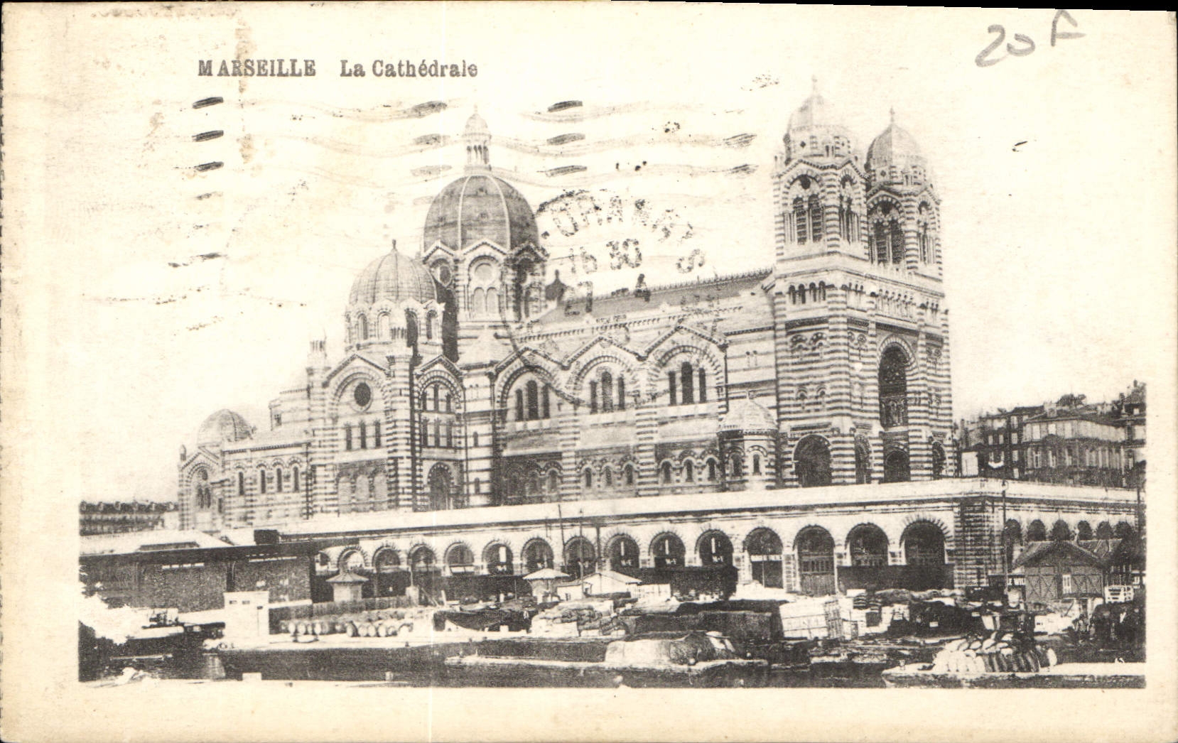 CPA Marseille la Cathedrale 