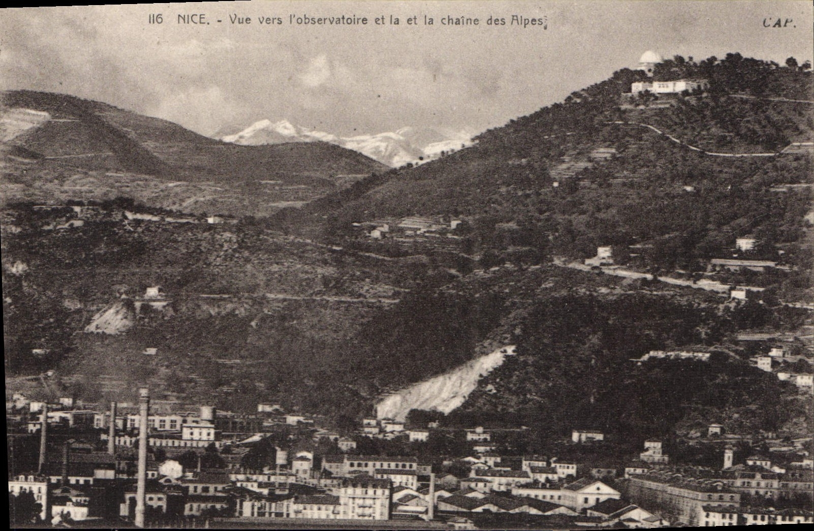 CPA Nice vue vers l'Observatoire et la Chaine des Alpes 