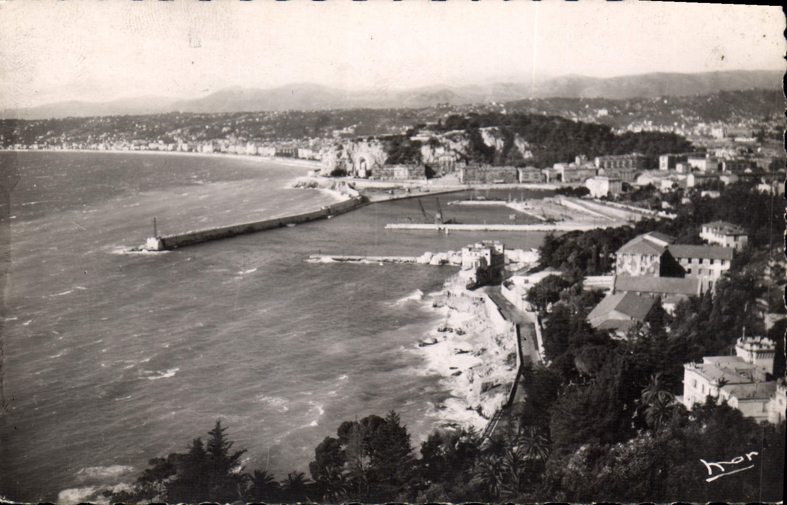 CPA La Cote d'Azur Nice l'Entree du Port 