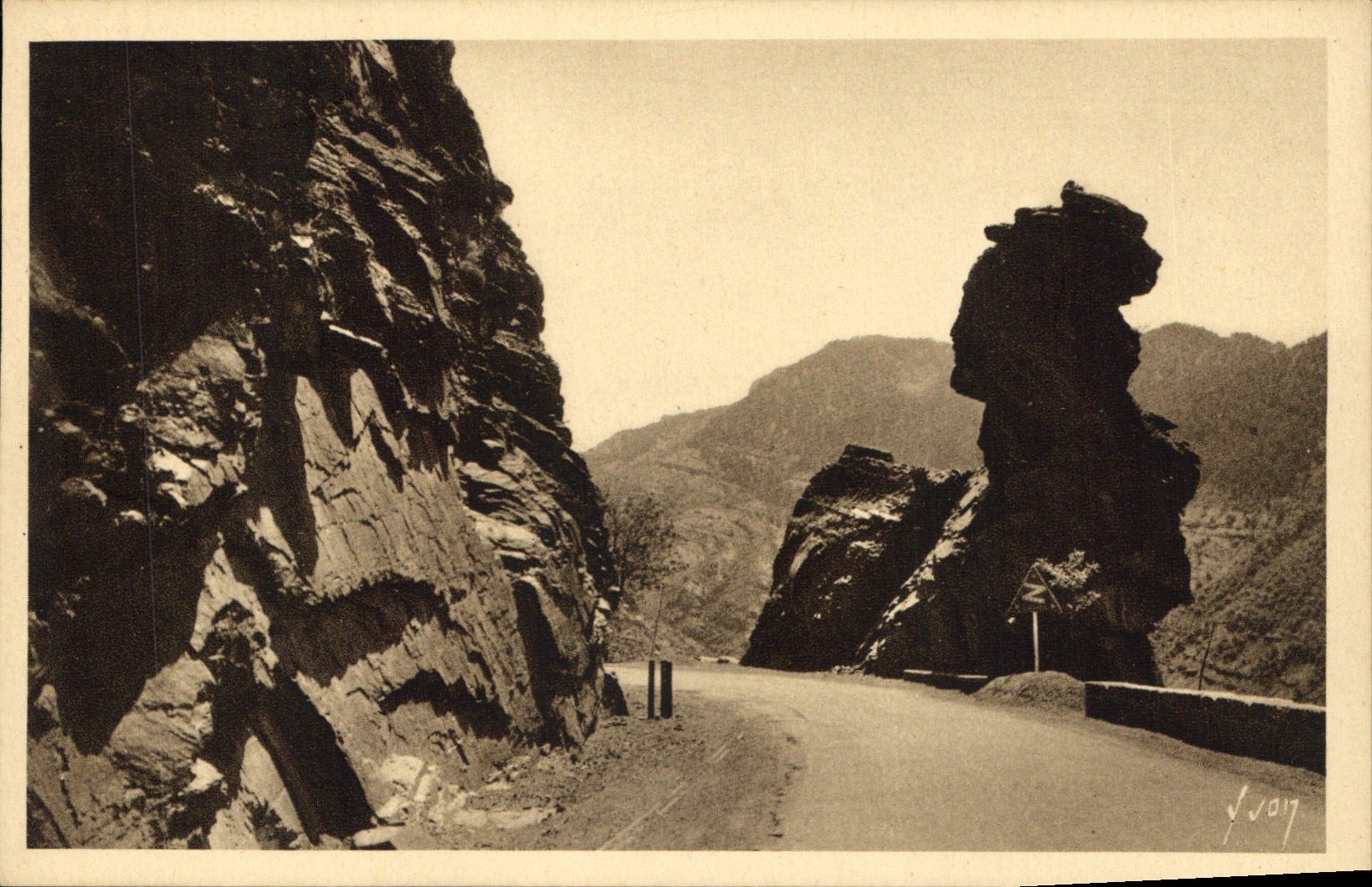CPA Gorges de Daluis Alpes Maritimes la Fete de Femme 