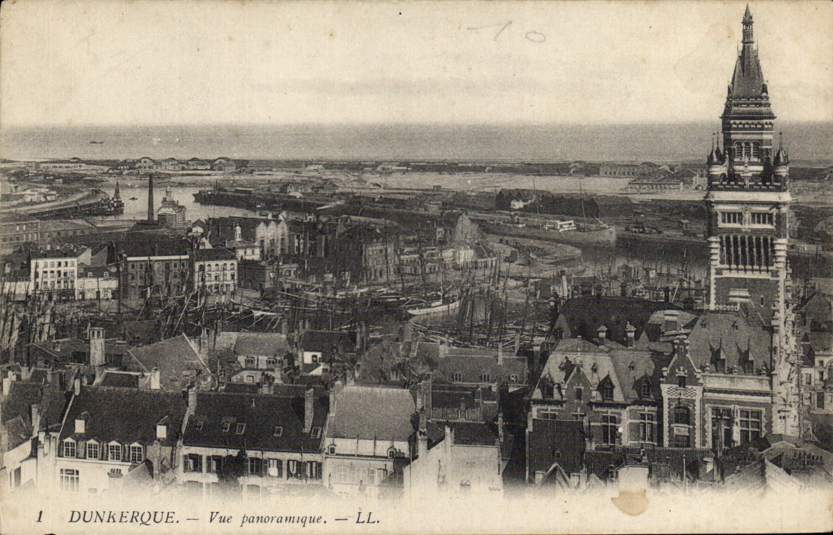 CPA Dunkerque vue panoramique 