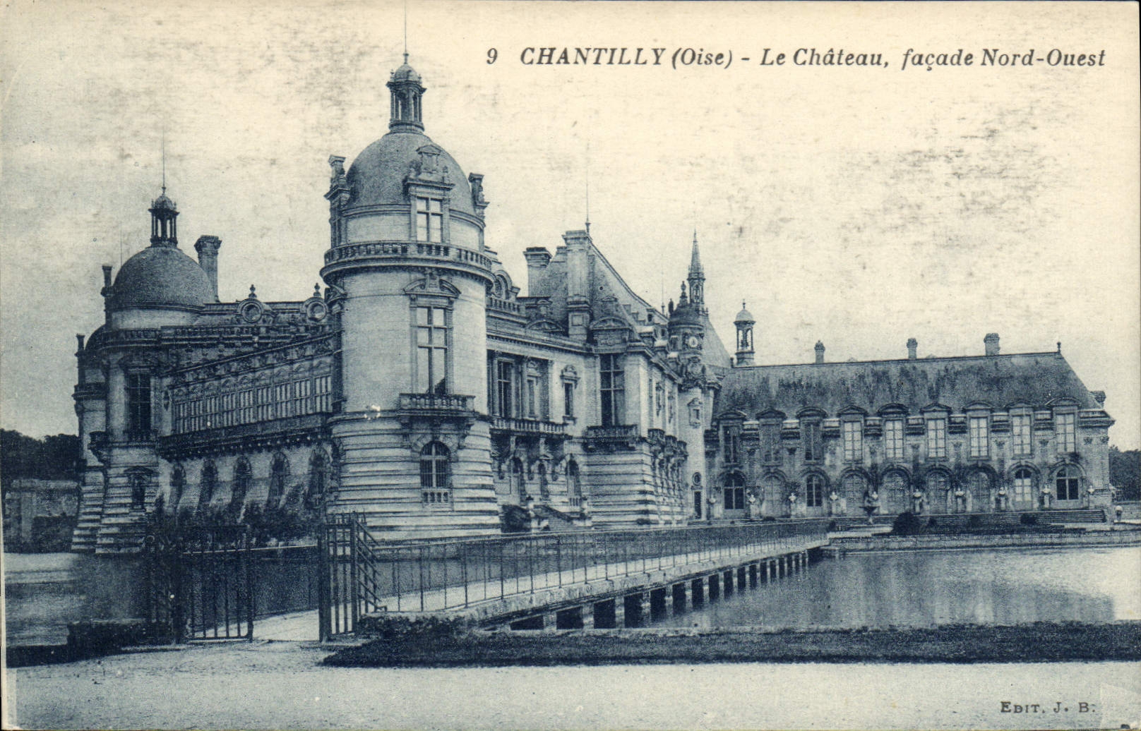 CPA Chantilly Oise le Chateau Facade Nord Ouest