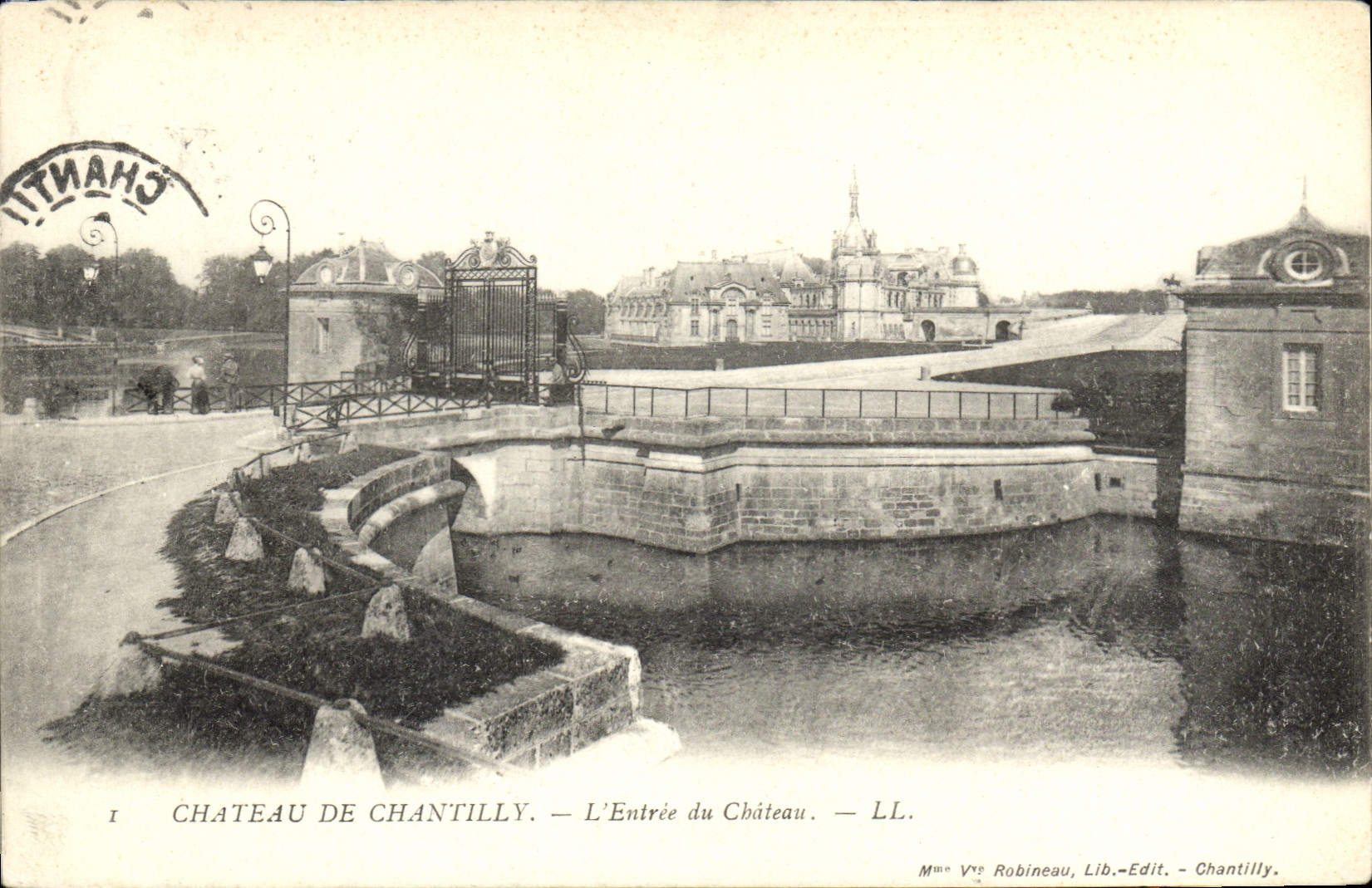 CPA Chateau Chantilly l'entree du Chateau 