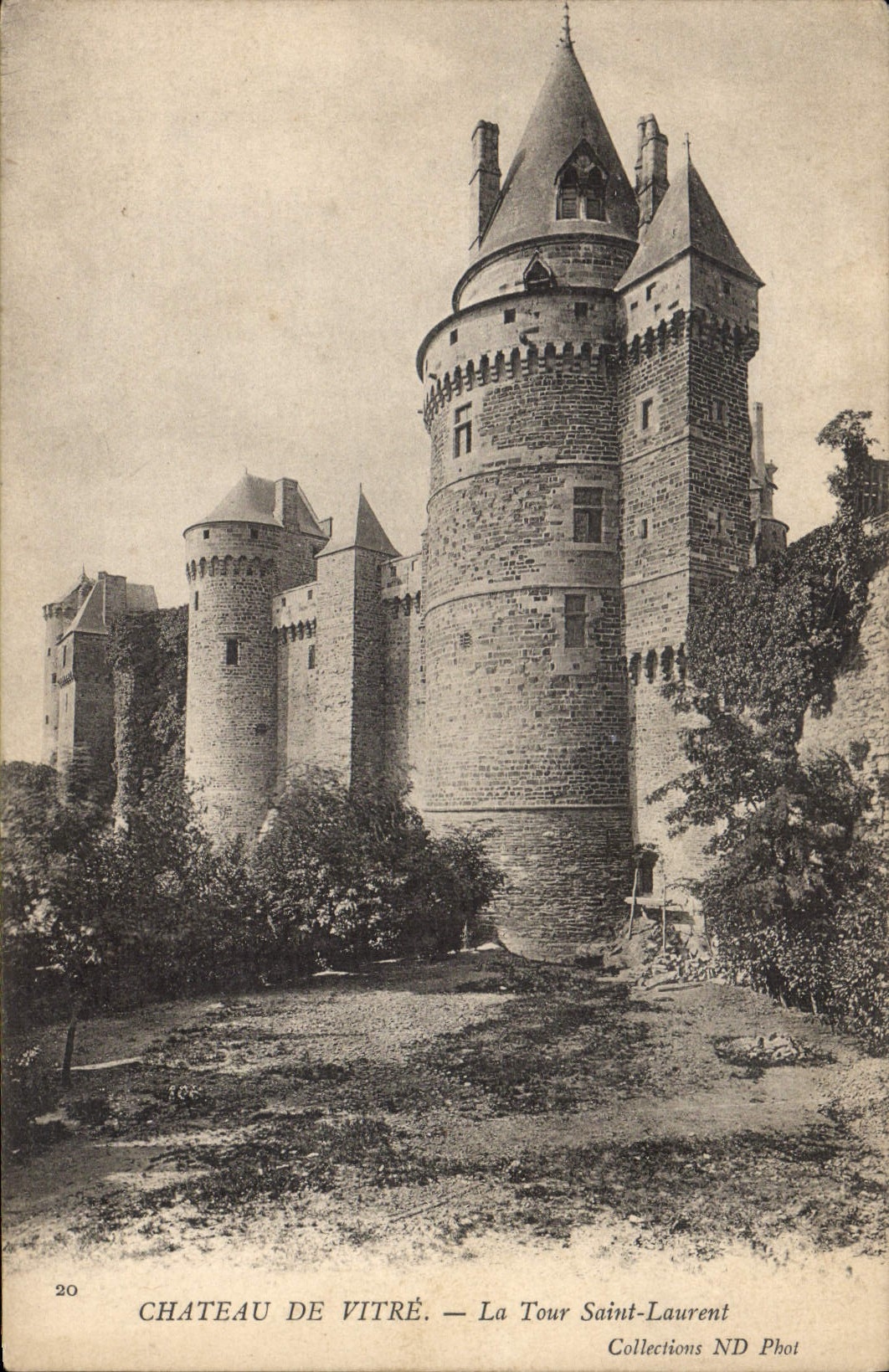 CPA Chateau de Vitre la Tour Saint Laurent 