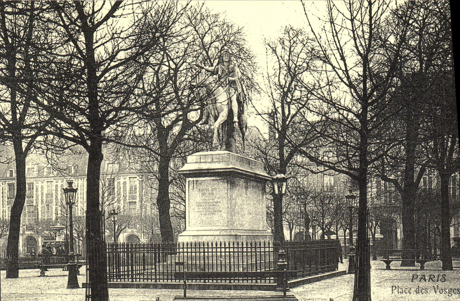 REPRO Paris Place des Vosges 