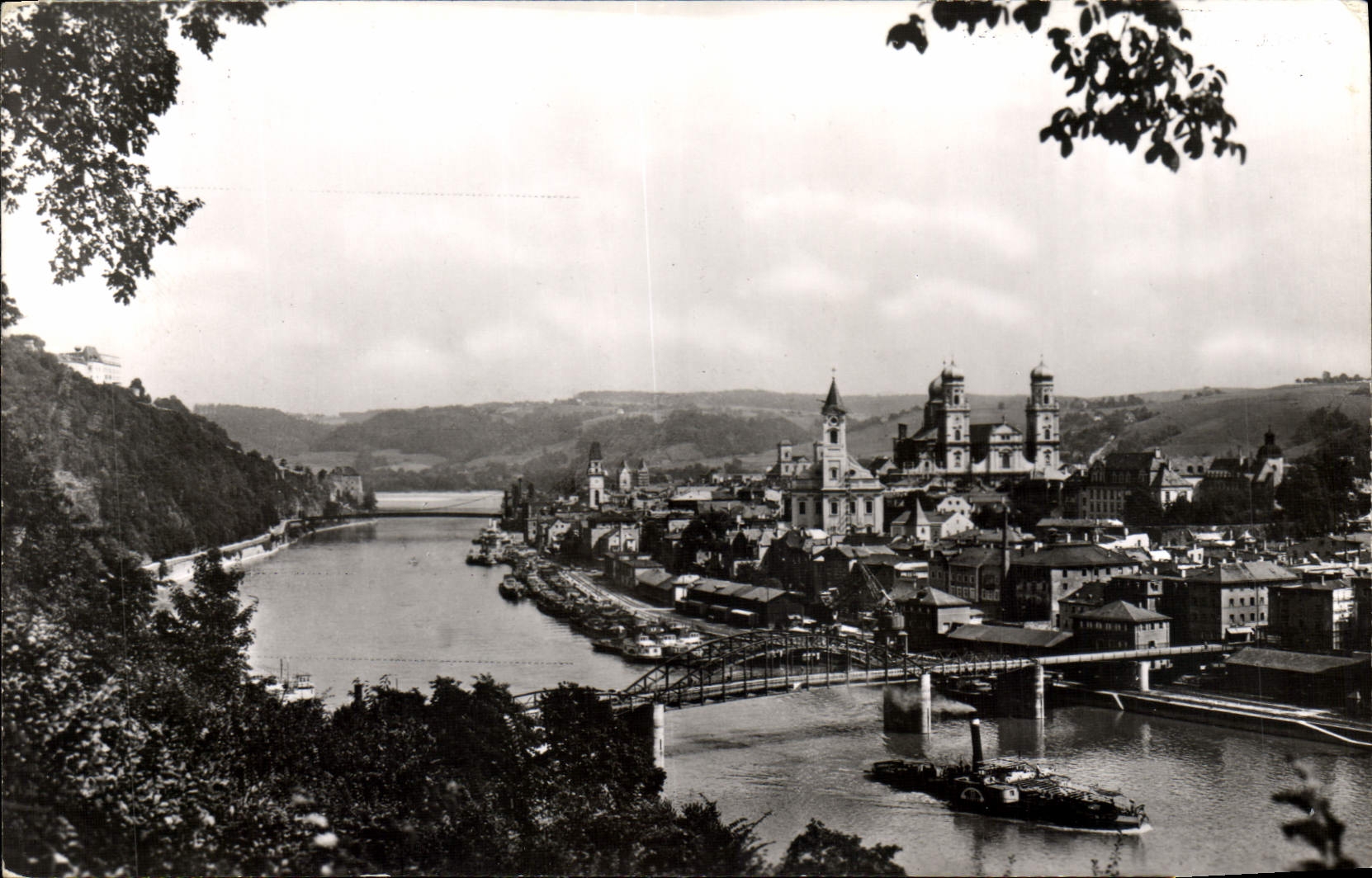 CPA Passau Blick auf Donauhafen mit Dom u Kirchen