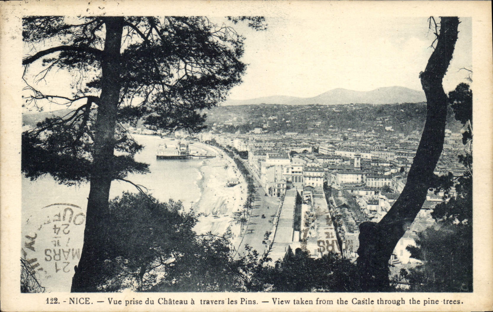 CPA Nice Vue prise du Chateau a travers les Pins
