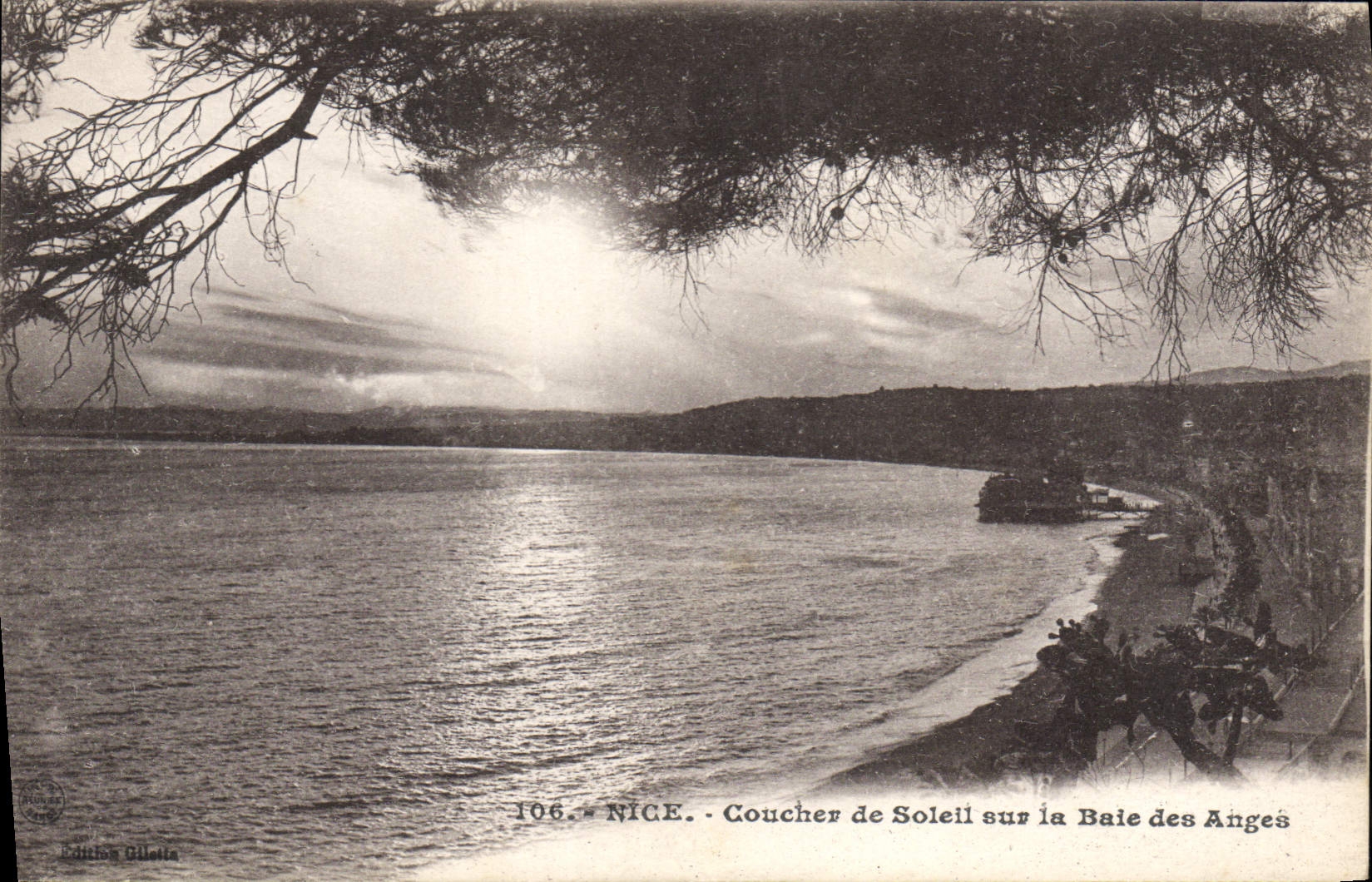 CPA Nice Coucher de Soleil sur la Baie des Anges