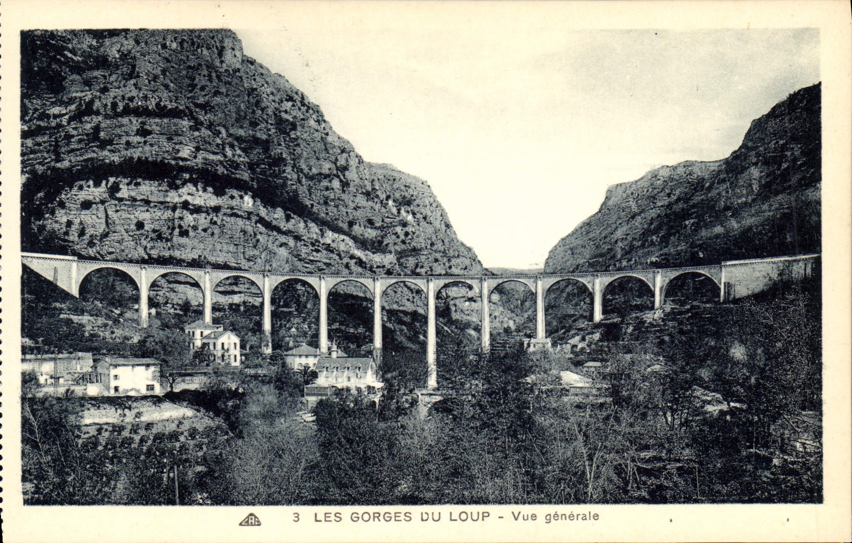 CPA Les Gorges du Loup vue generale 