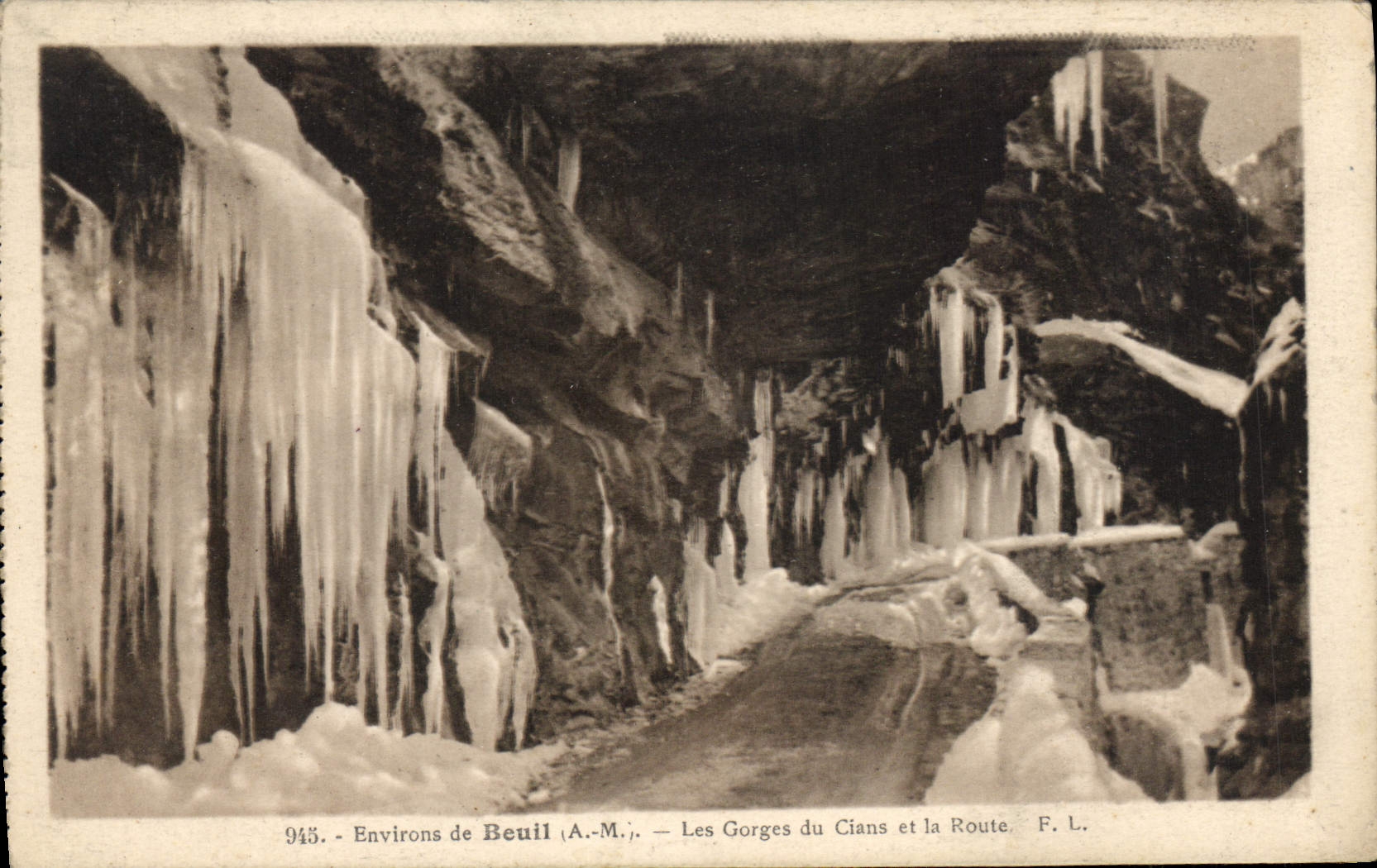CPA Environs de Beuil A M Les Gorges du Cians et la Route 